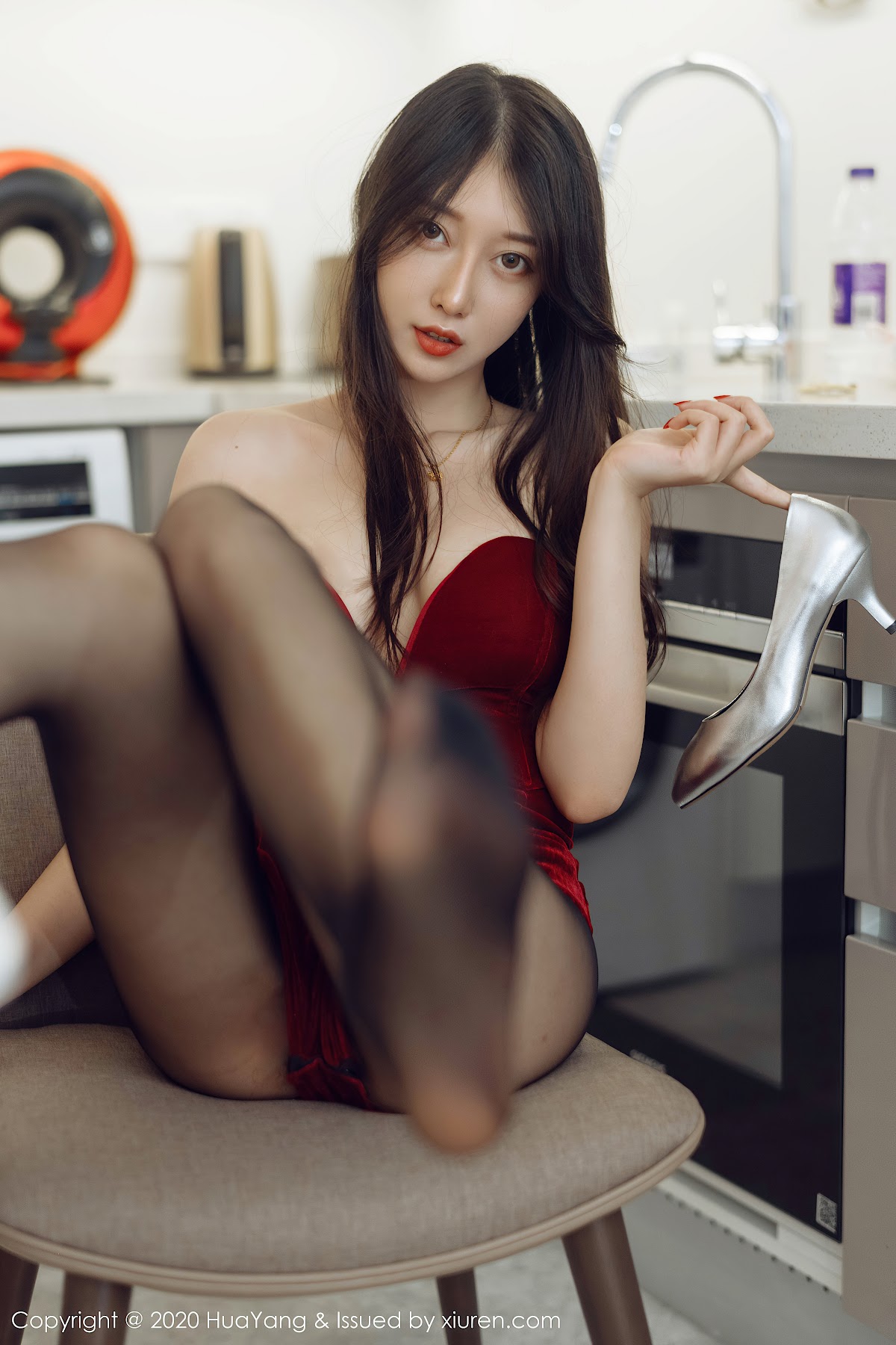 HuaYang Vol.284 玥儿玥er - P13