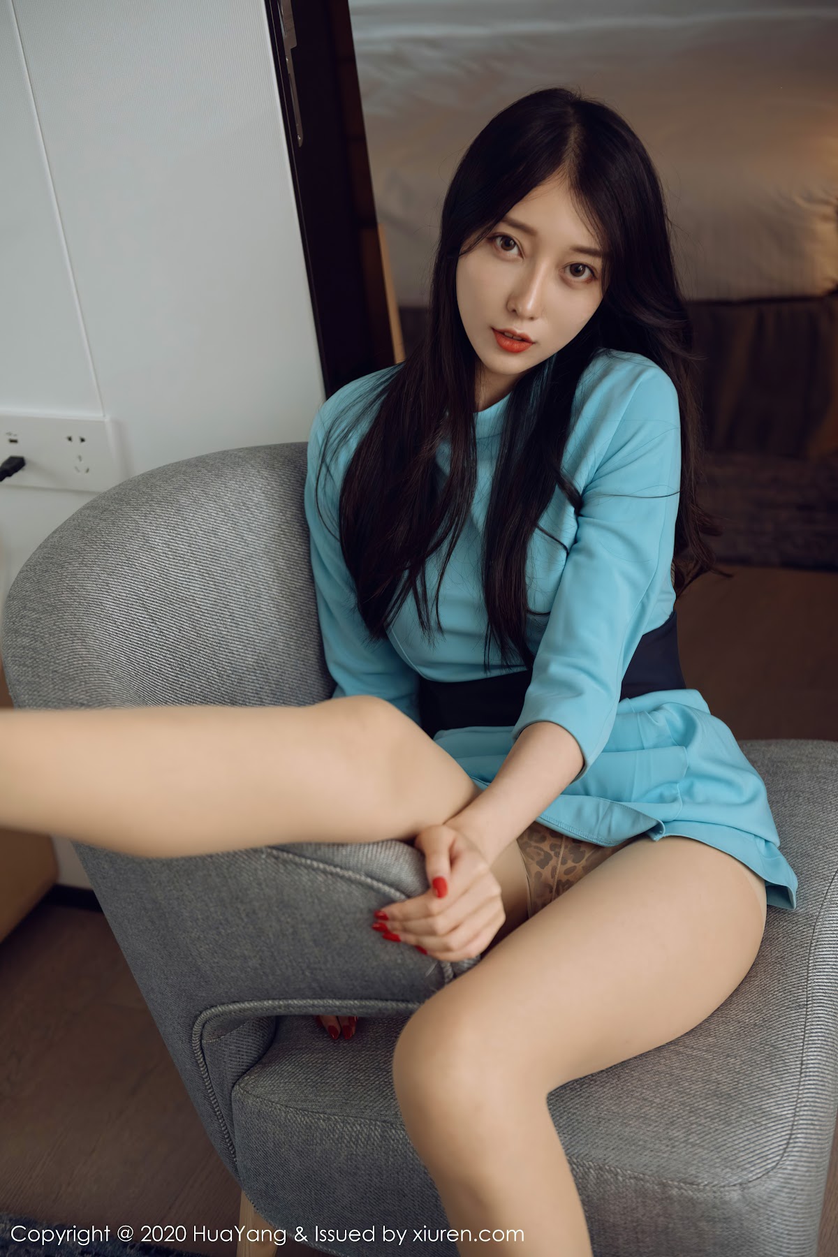 HuaYang Vol.292 玥儿玥er - P38