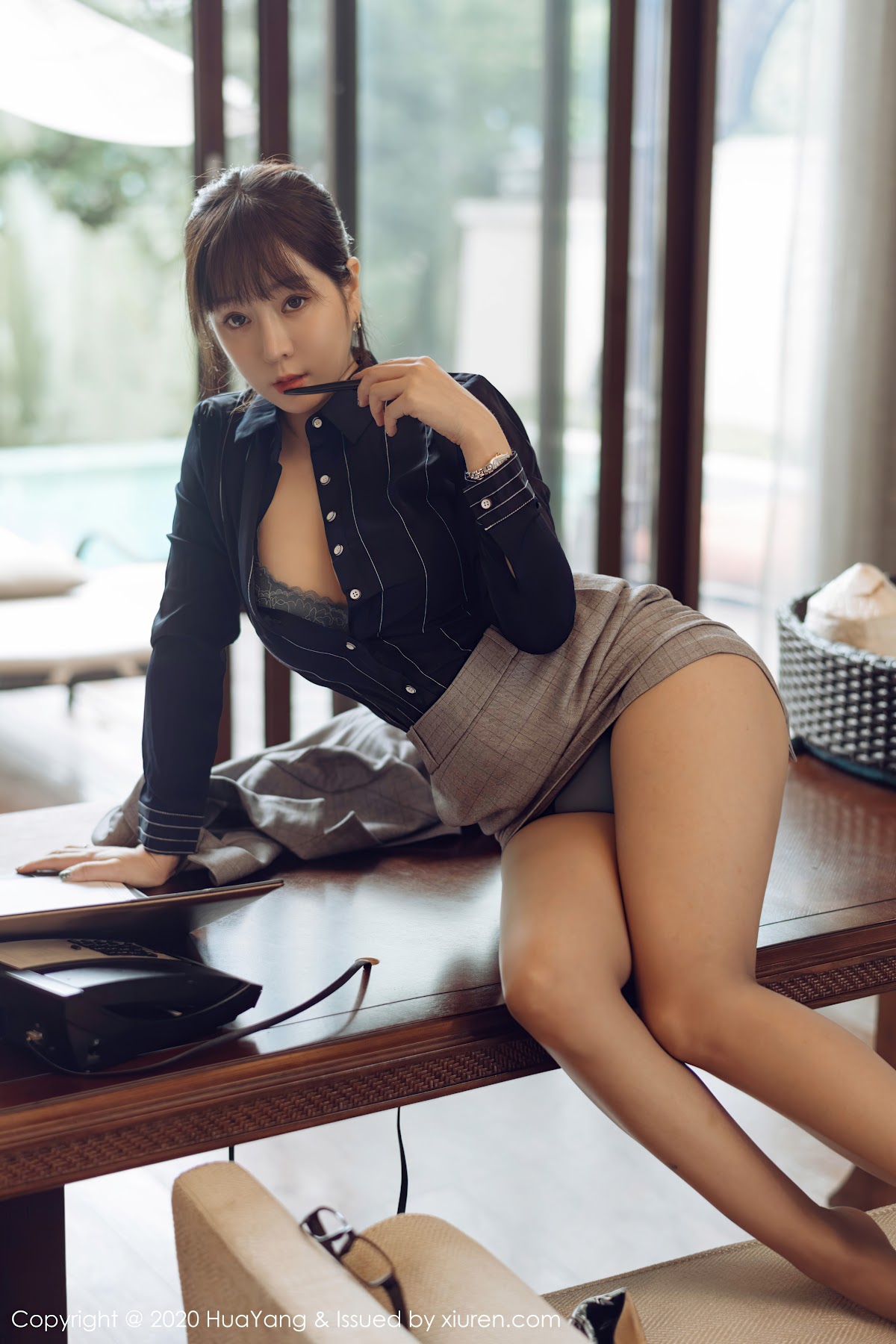 HuaYang Vol.300 Wang Yu Chun (王雨纯) - P14