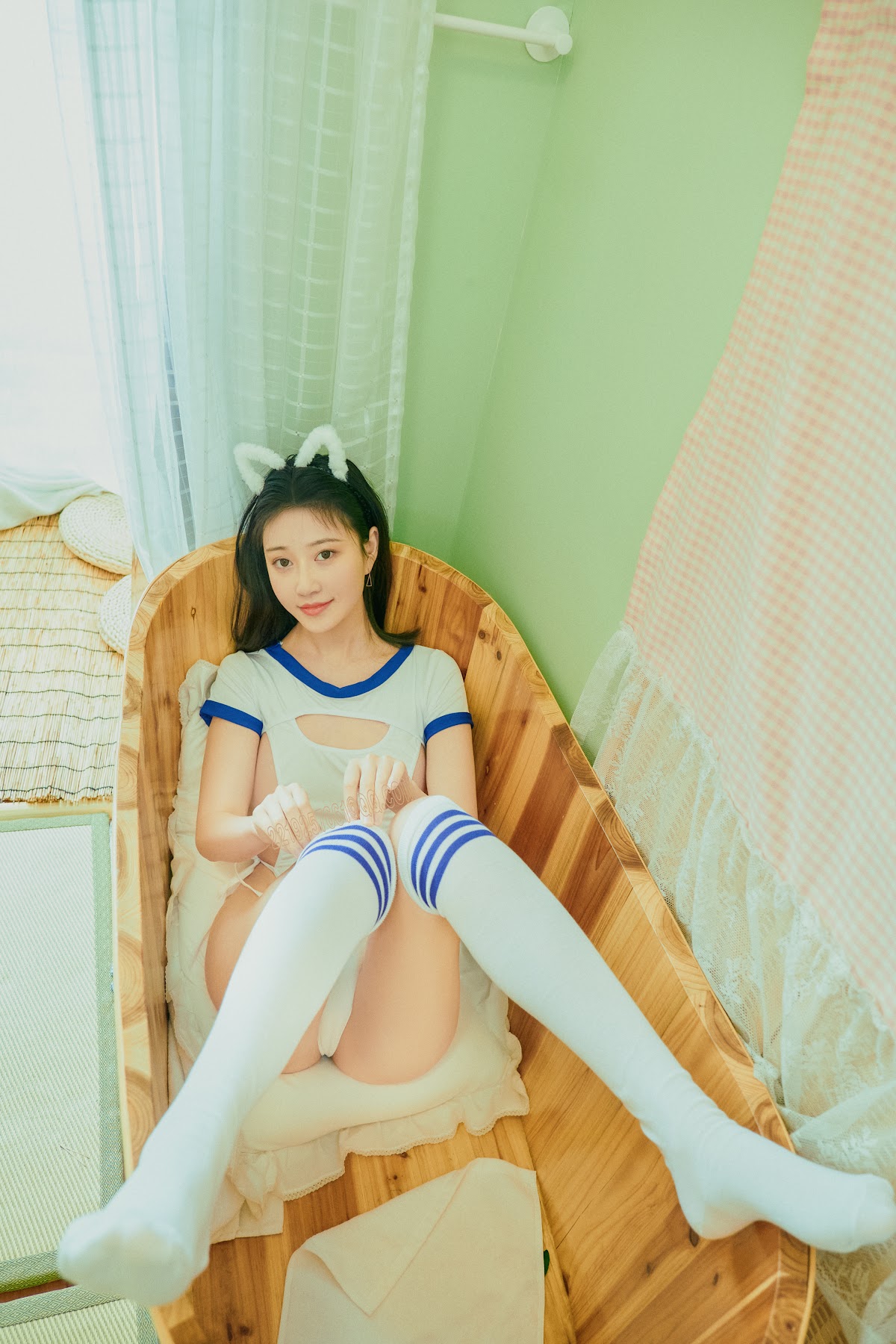 Coser@年年Nnian – Meow Girl - P30