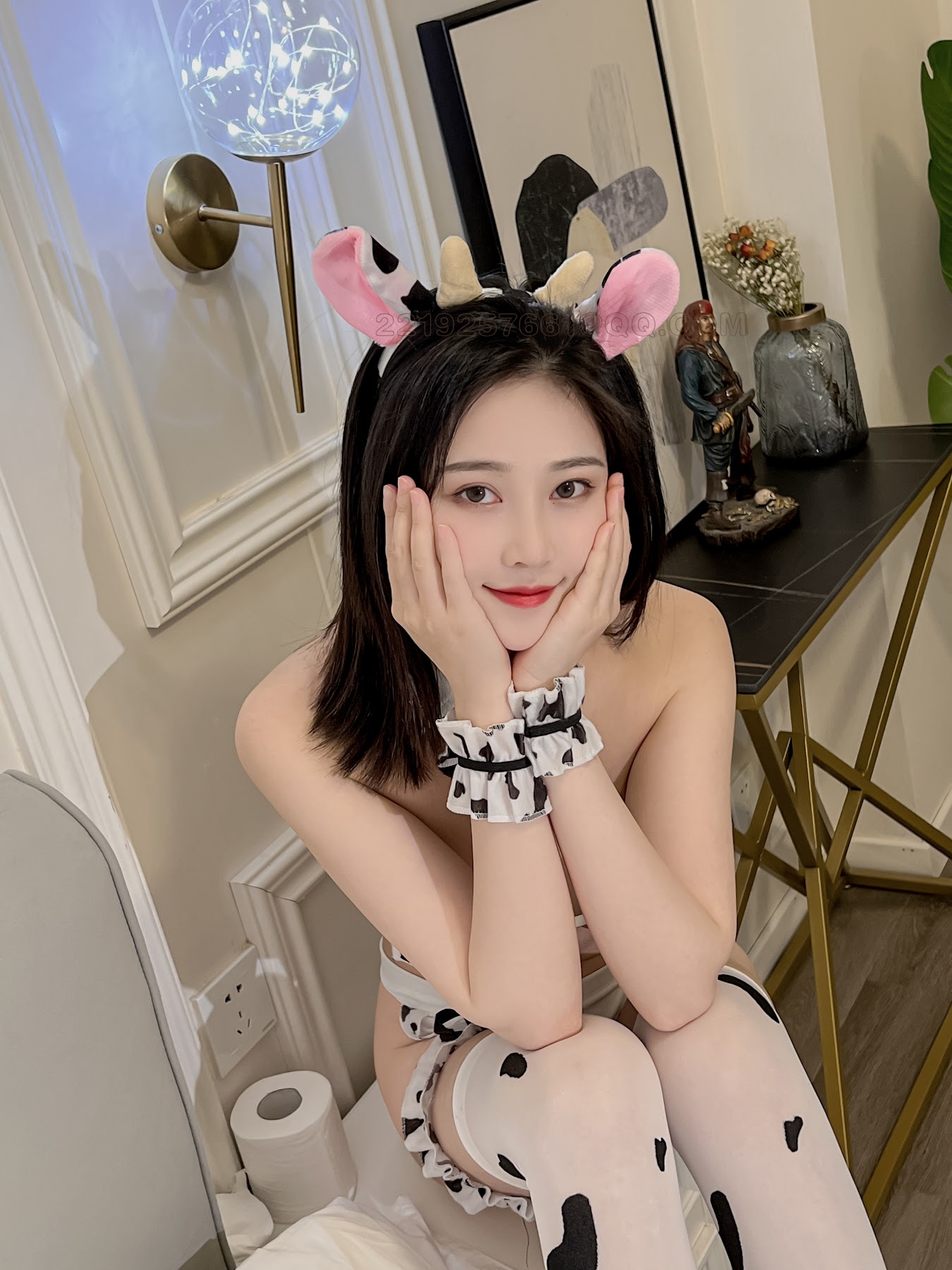Coser@年年Nnian – 奶牛女仆装 - P24