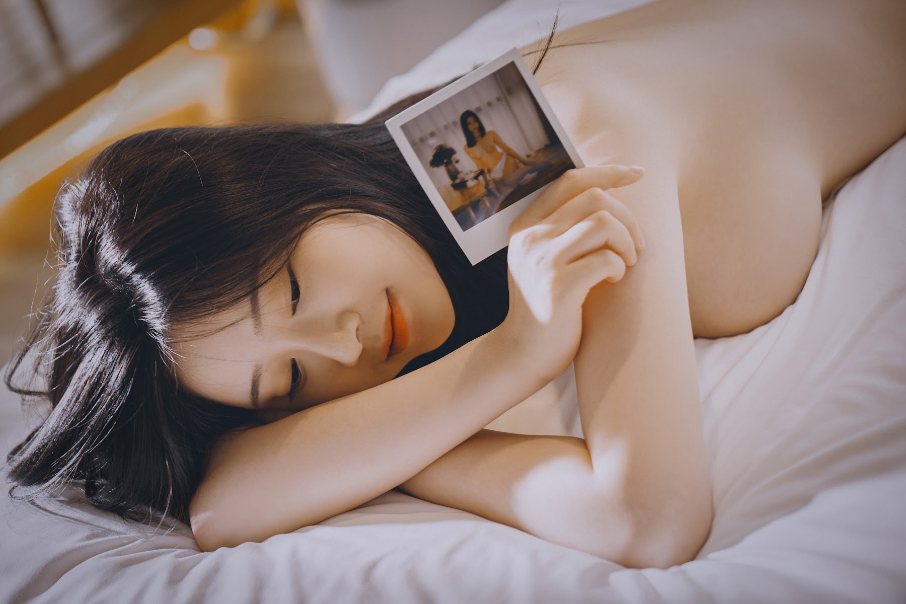 Coser@年年Nnian – 拍立得女孩 Polaroid Girl - P22