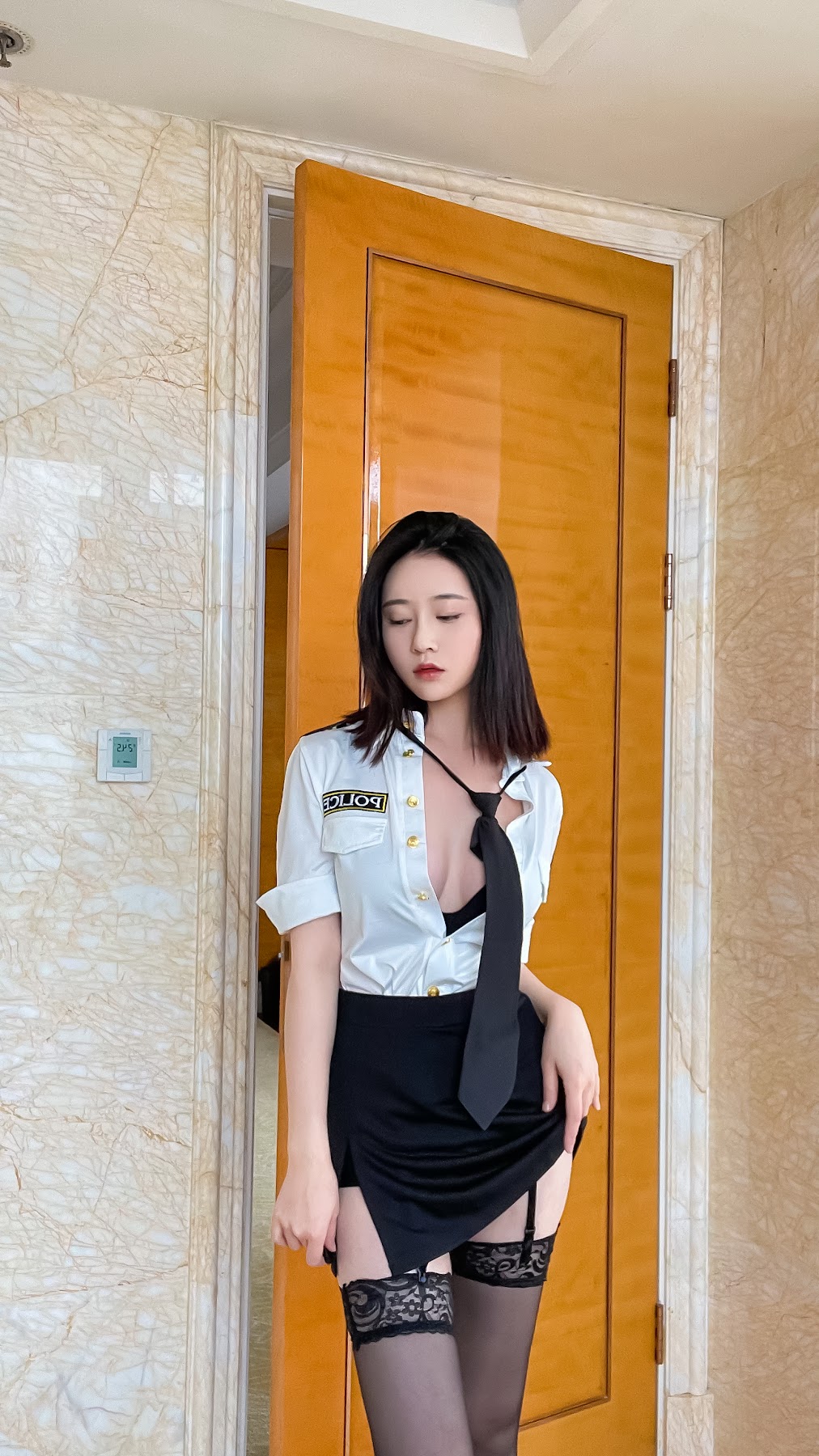 Coser@年年Nnian – 涩女警 - P11