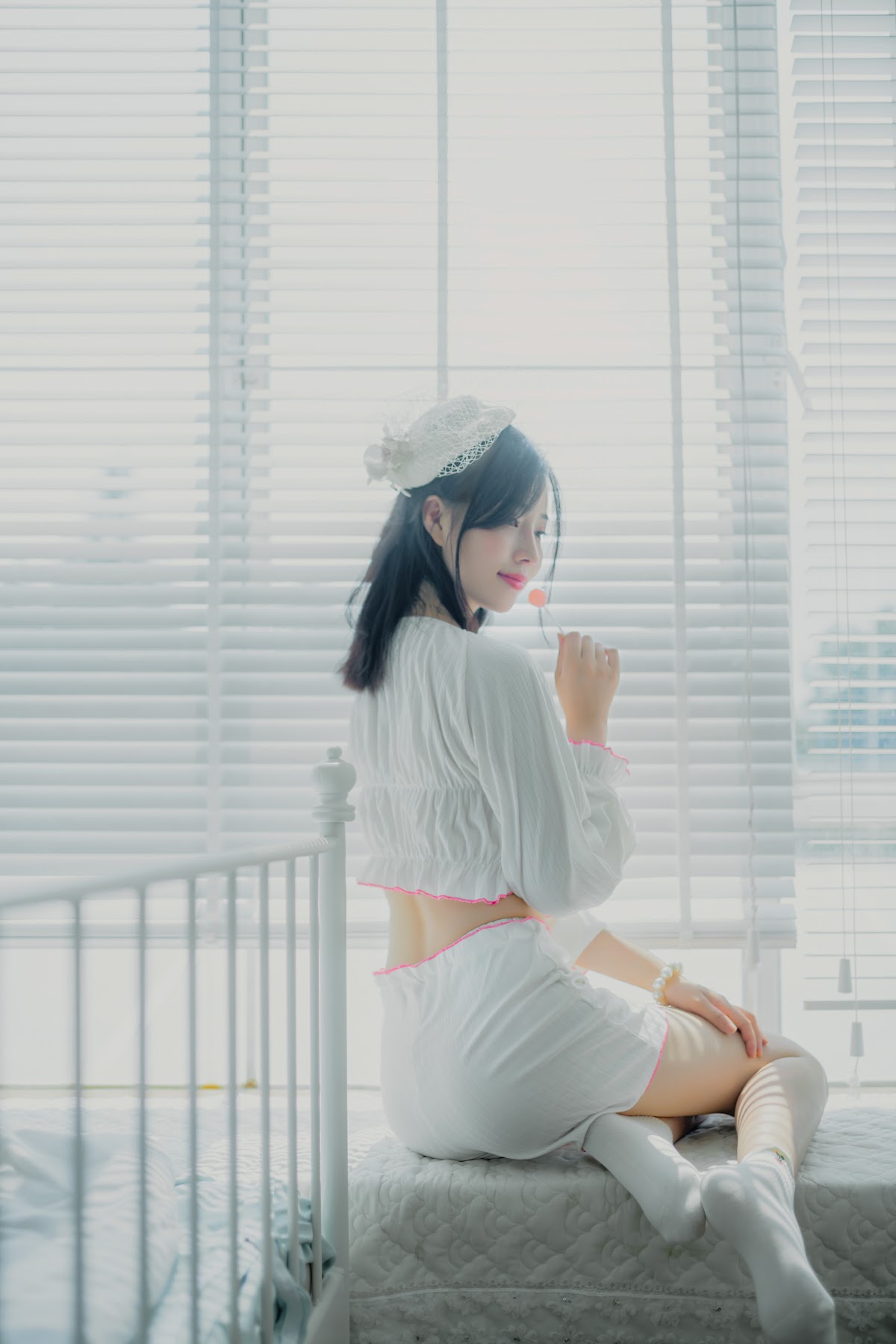 Coser@年年Nnian – 爱吃棒棒糖的少女 - P11