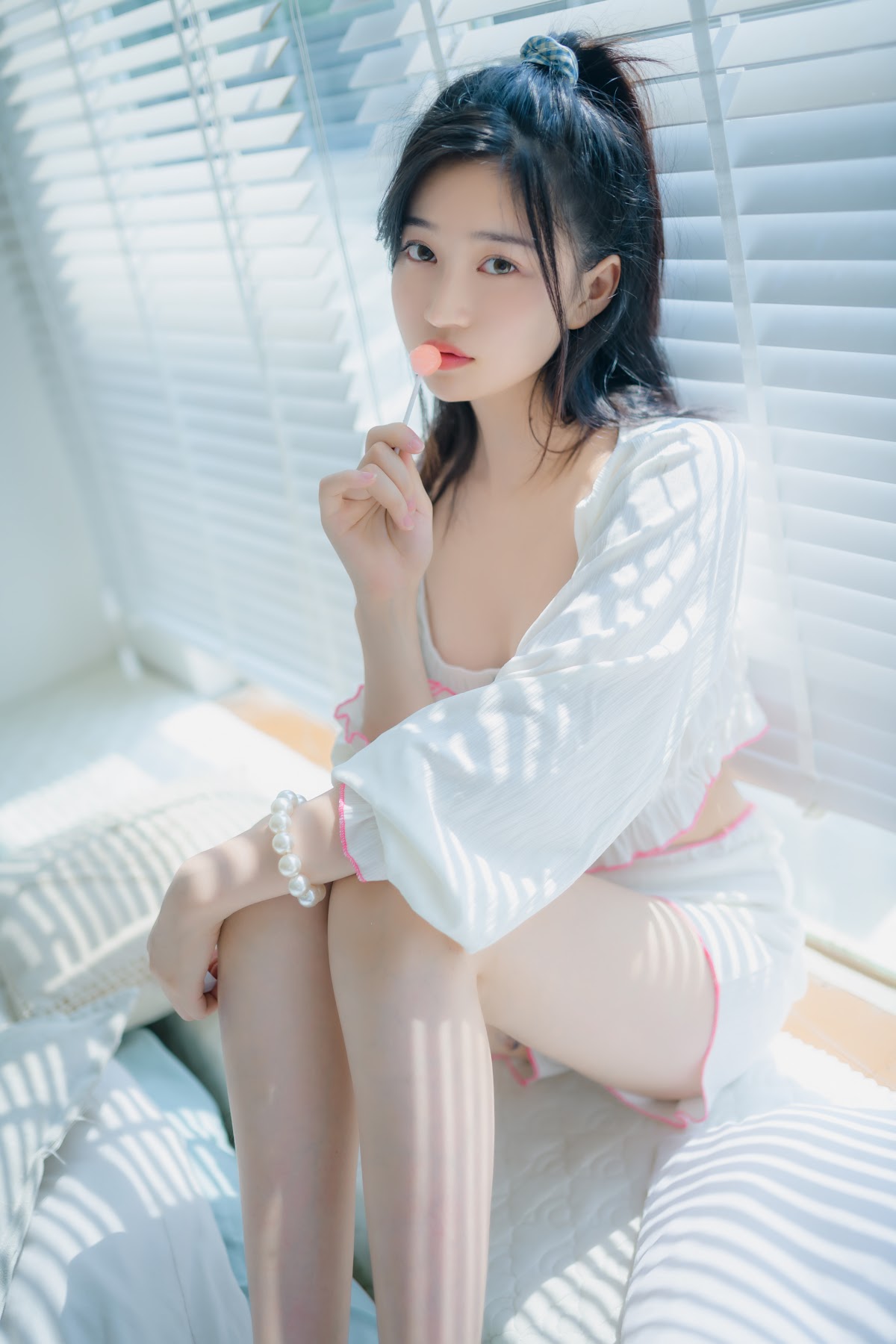 Coser@年年Nnian – 爱吃棒棒糖的少女 - P19