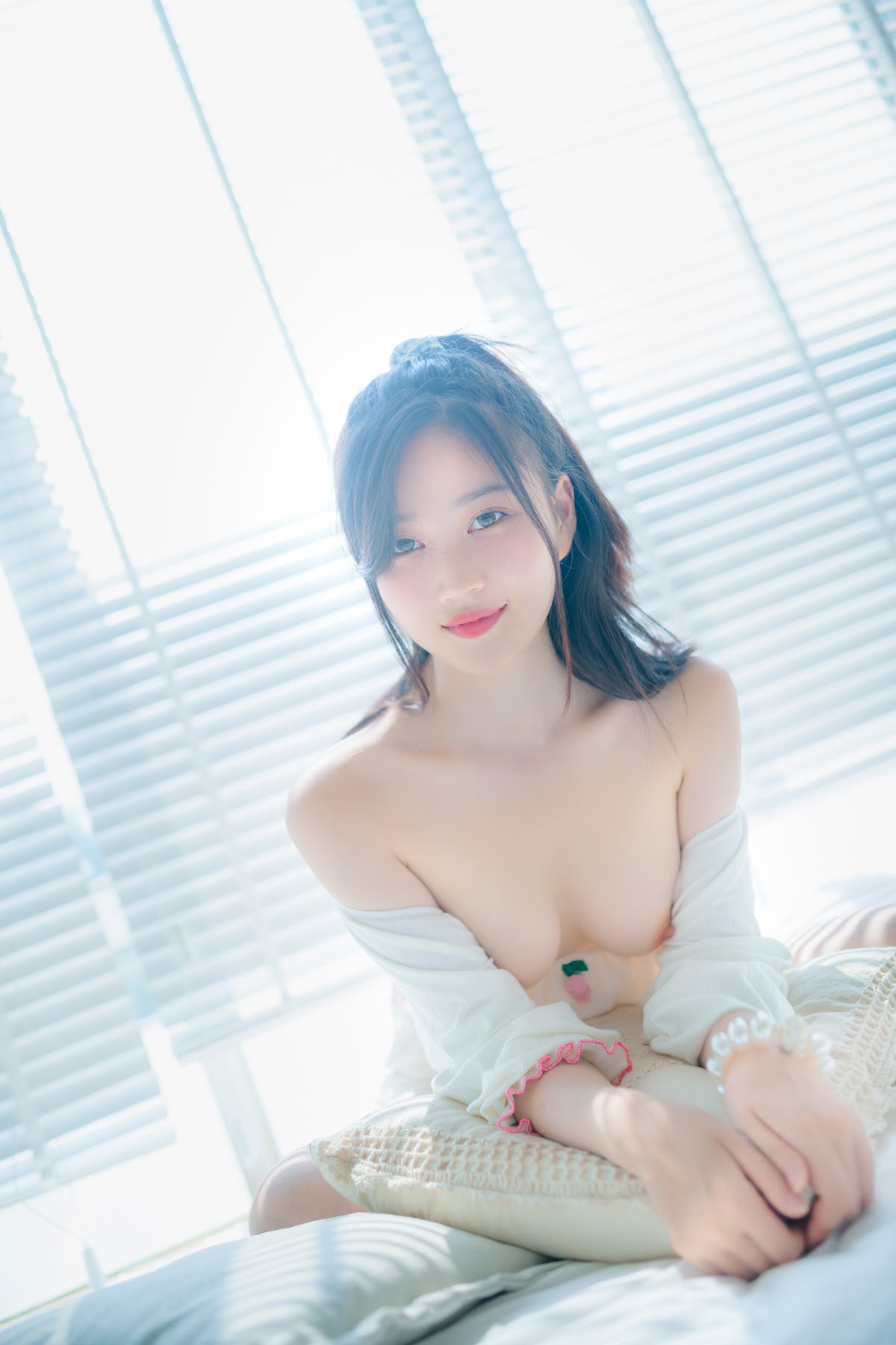 Coser@年年Nnian – 爱吃棒棒糖的少女 - P25