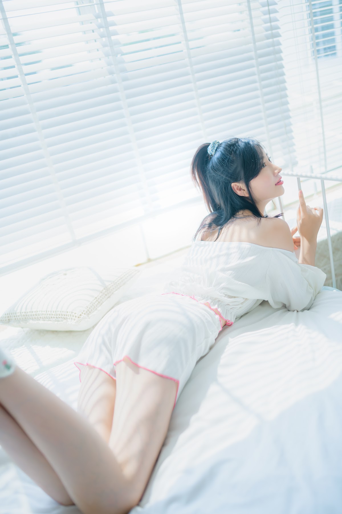 Coser@年年Nnian – 爱吃棒棒糖的少女 - P29