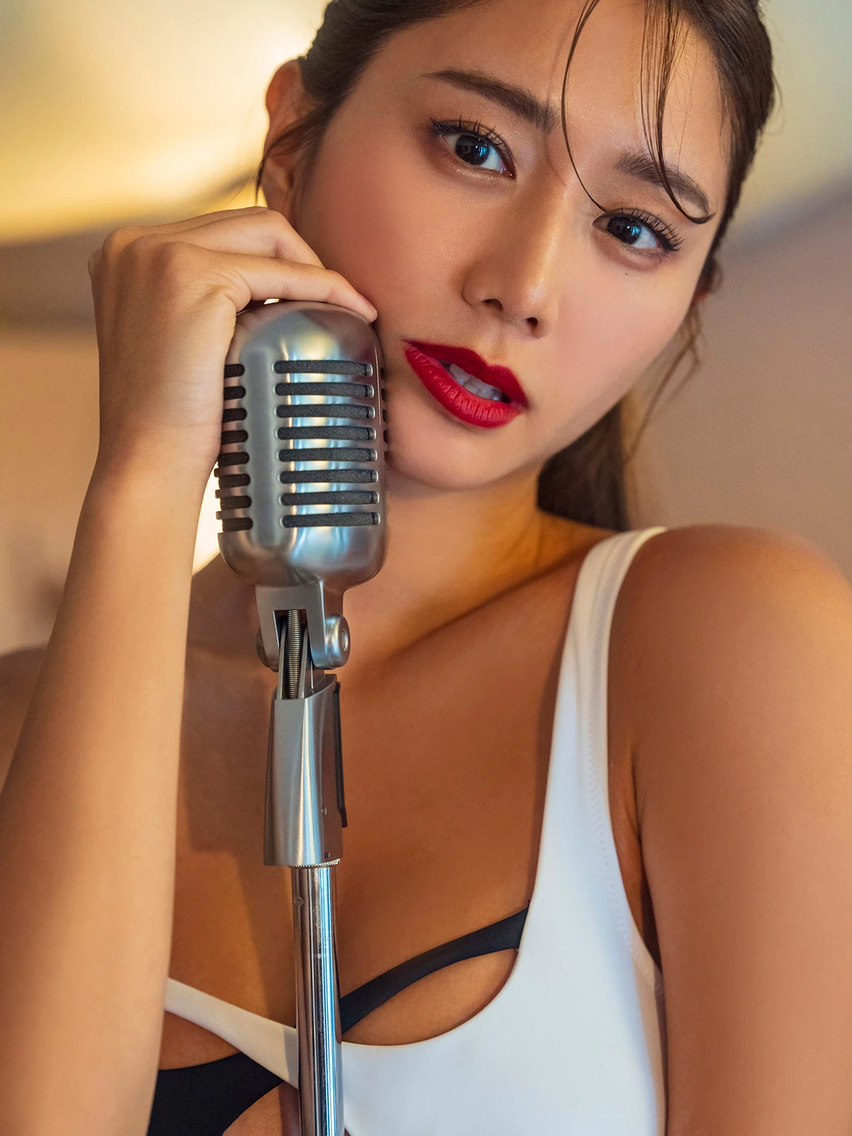 Yasuyo Saito 斎藤恭代, Sabra net e-Book 「COVER DX シルエットのロマンス」 Set.02 - P3