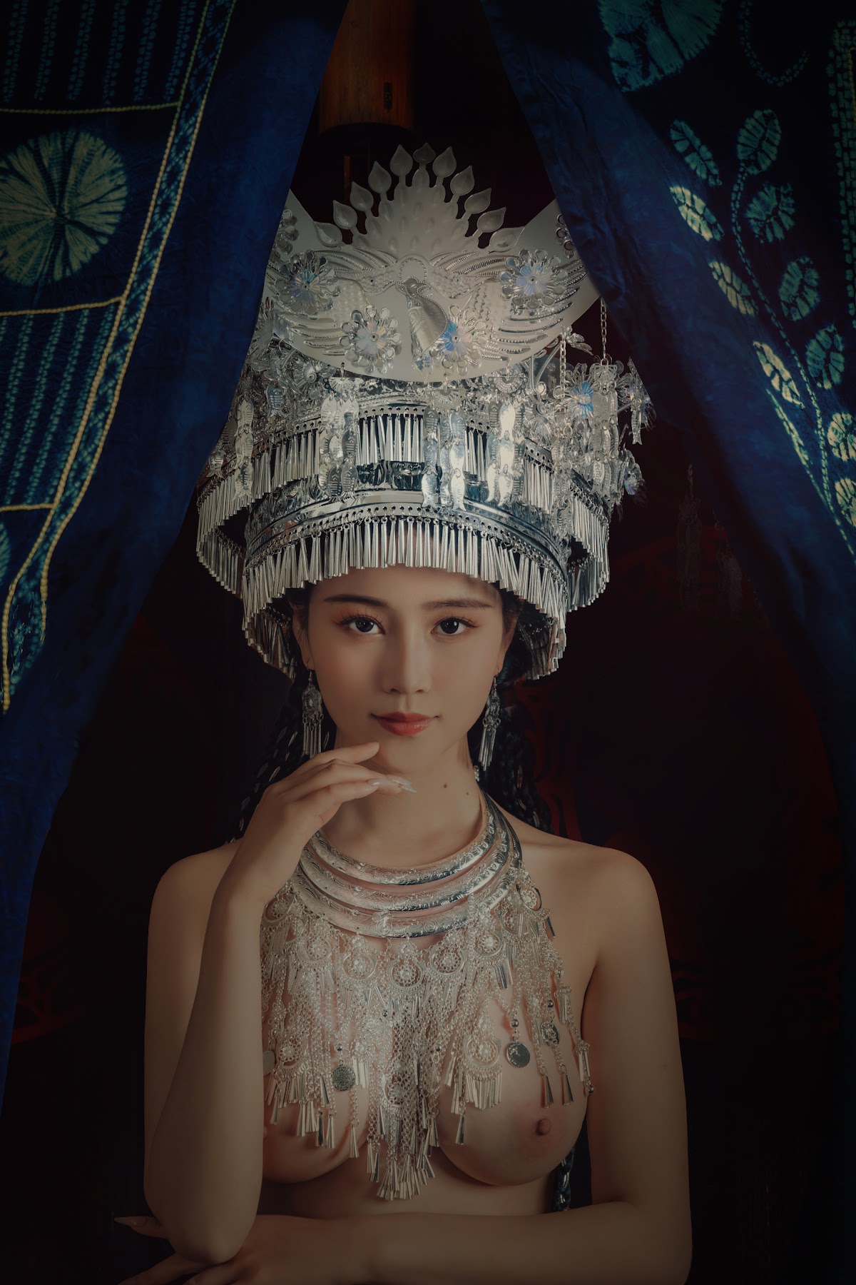 Coser@年年Nnian – 苗疆女孩 - P17