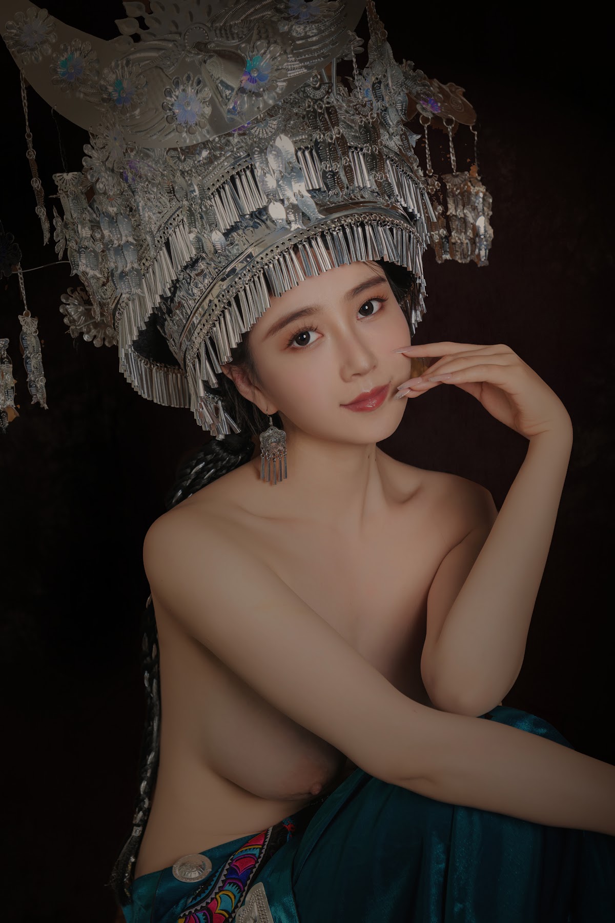 Coser@年年Nnian – 苗疆女孩 - P29