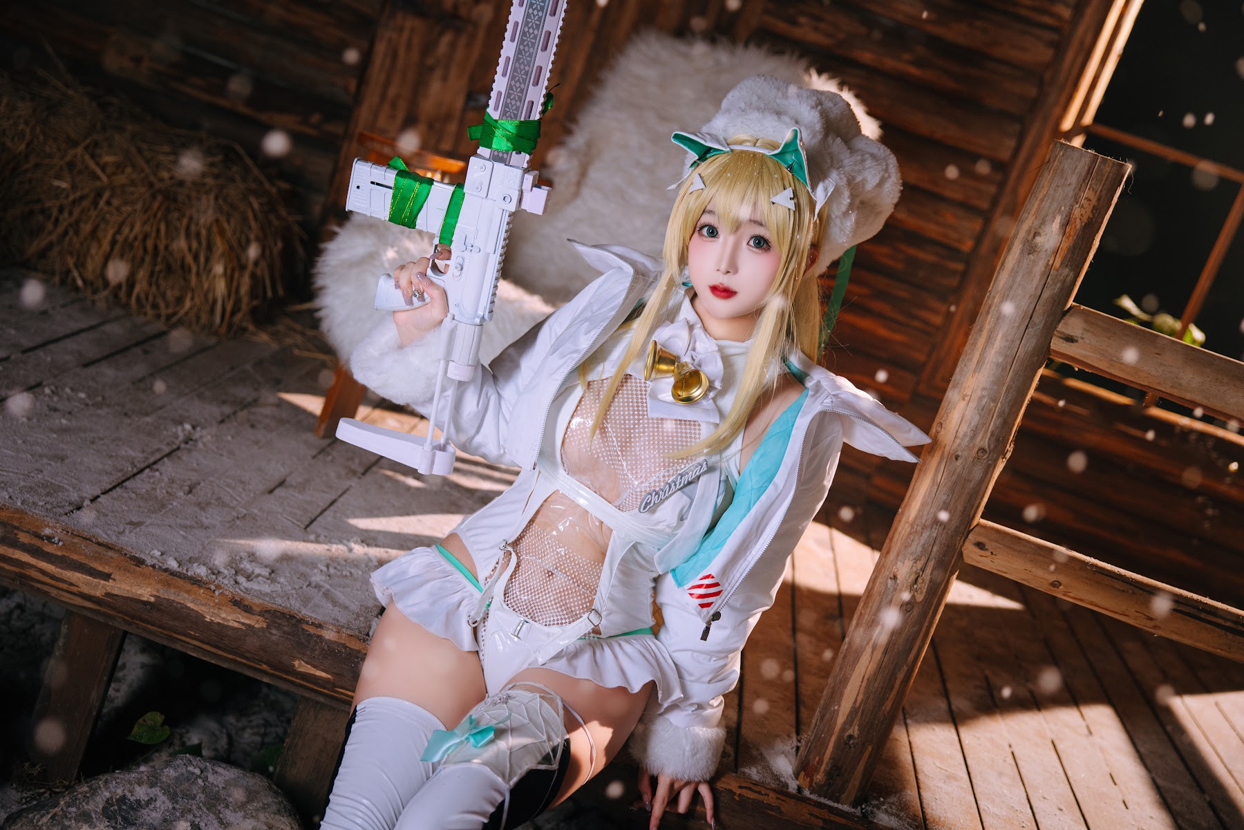 Coser@日奈娇 – 露菲圣诞 - P10