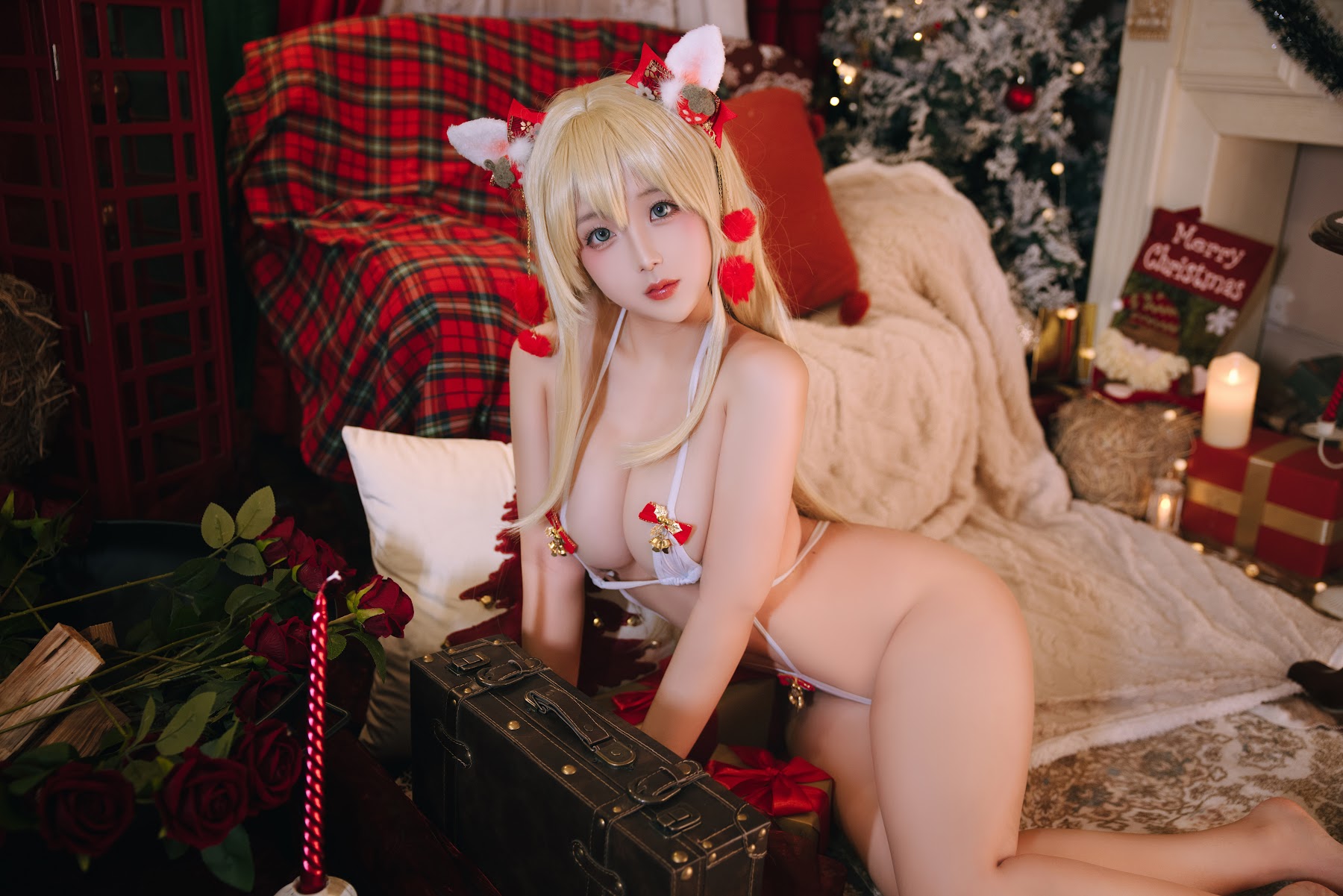 Coser@日奈娇 – 露菲圣诞 - P41