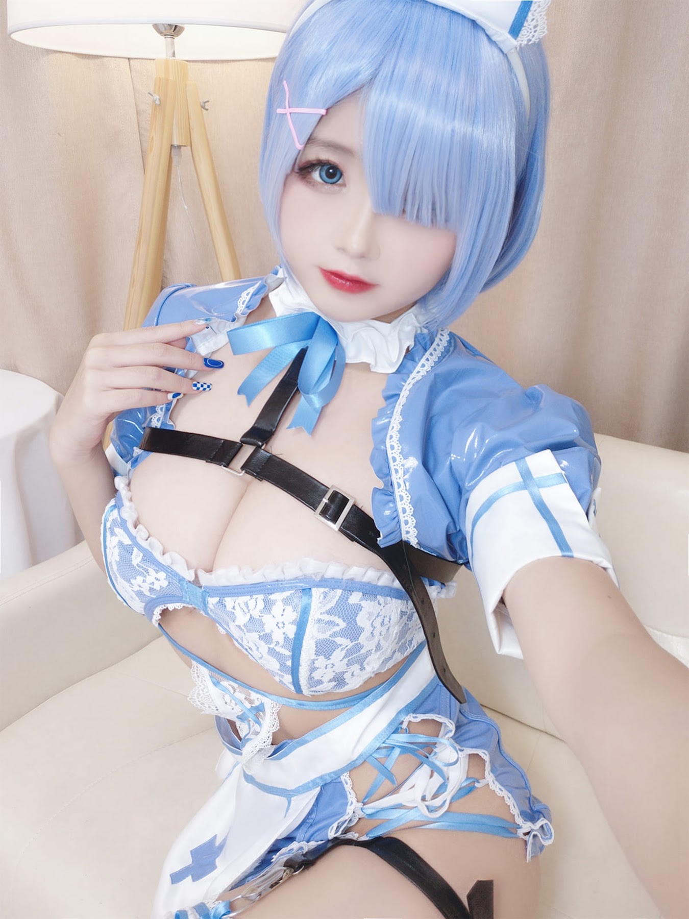 Coser@日奈娇 – 蕾姆蓝色护士 - P66