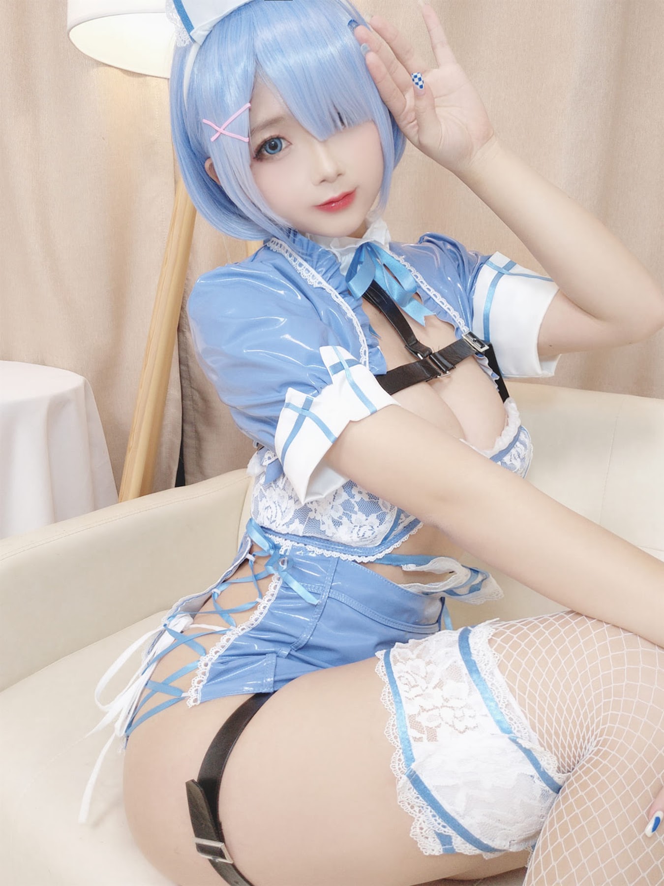 Coser@日奈娇 – 蕾姆蓝色护士 - P68