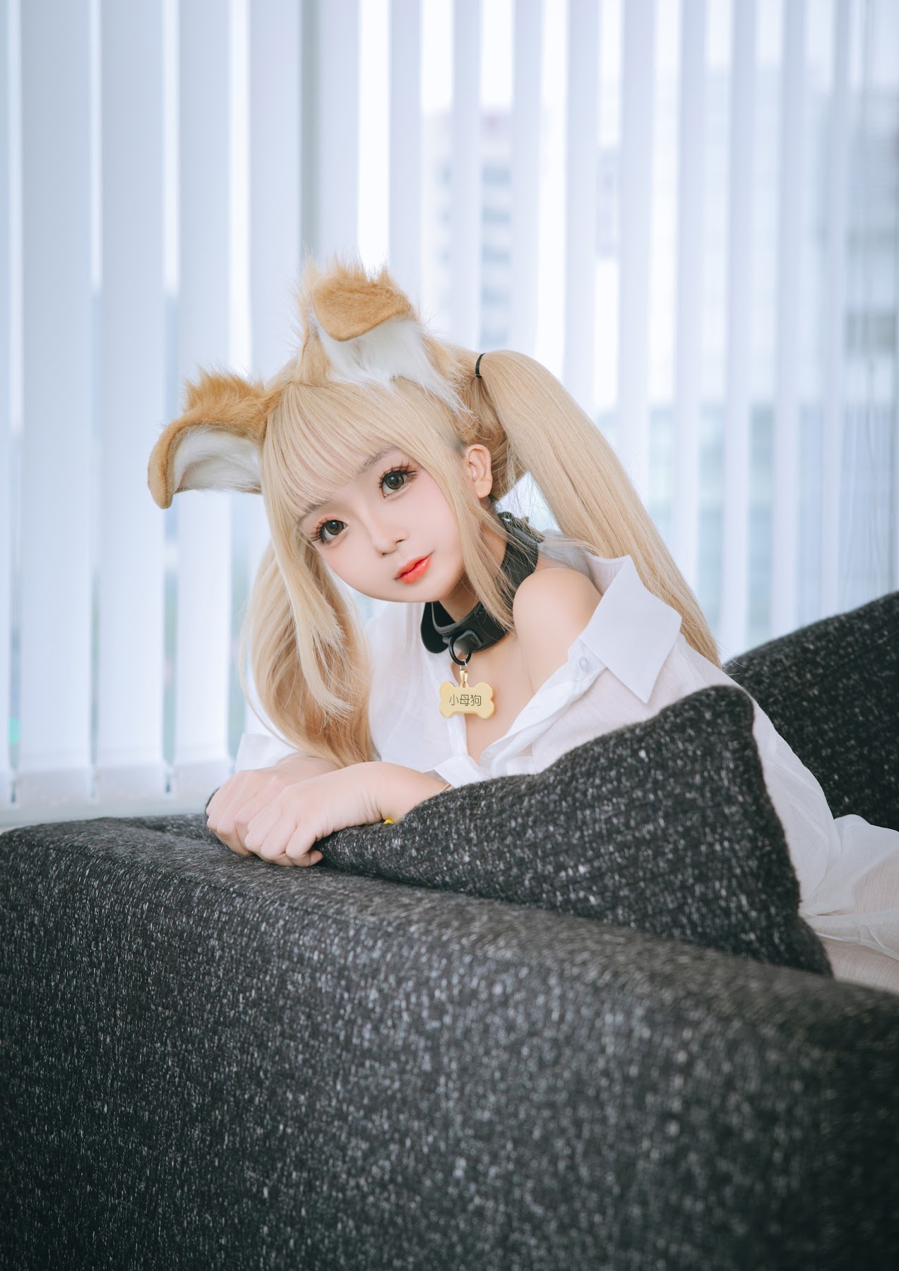 Coser@日奈娇 – 衬衫小狗 - P50