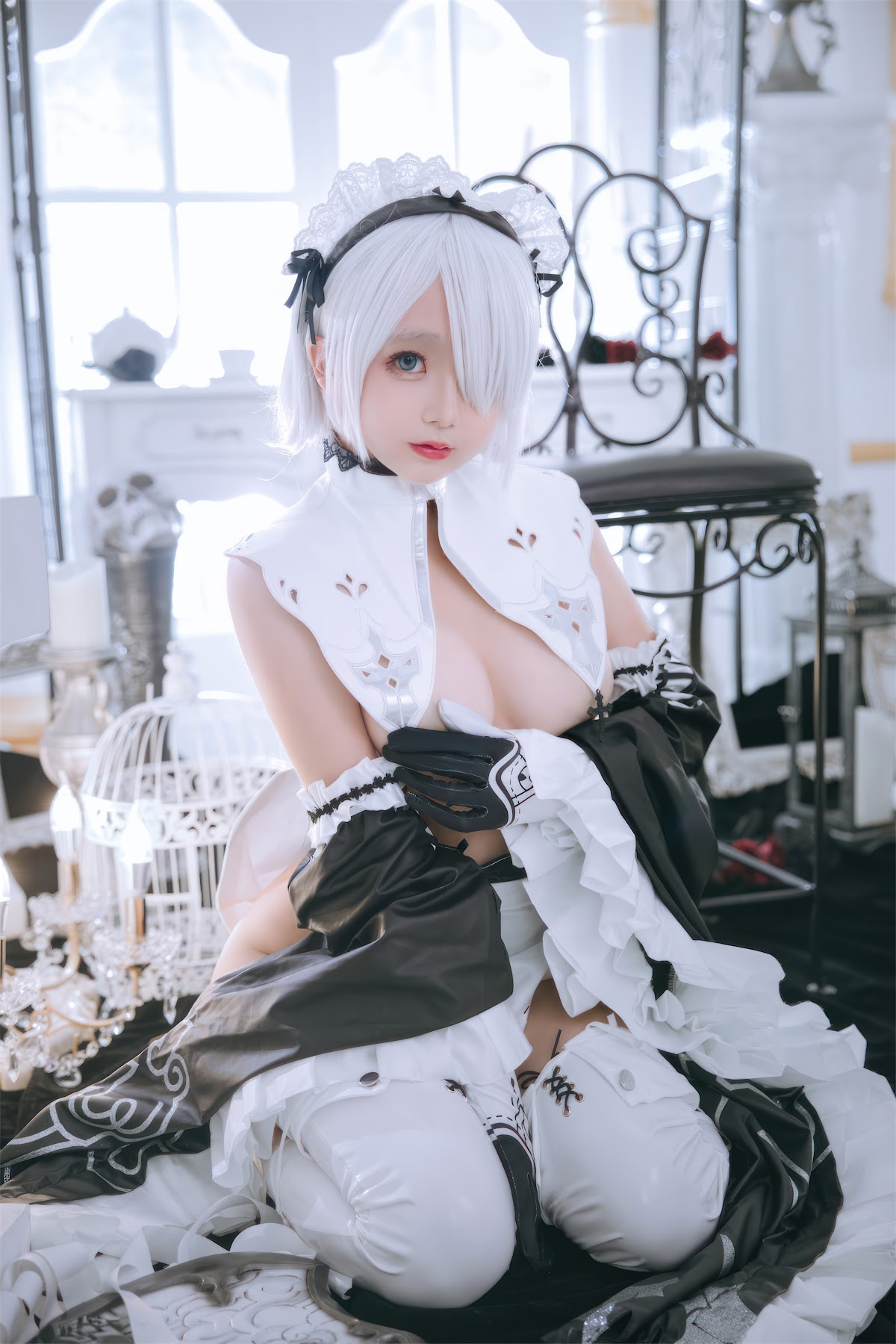 Coser@日奈娇 – 2B奶盖女仆 - P1