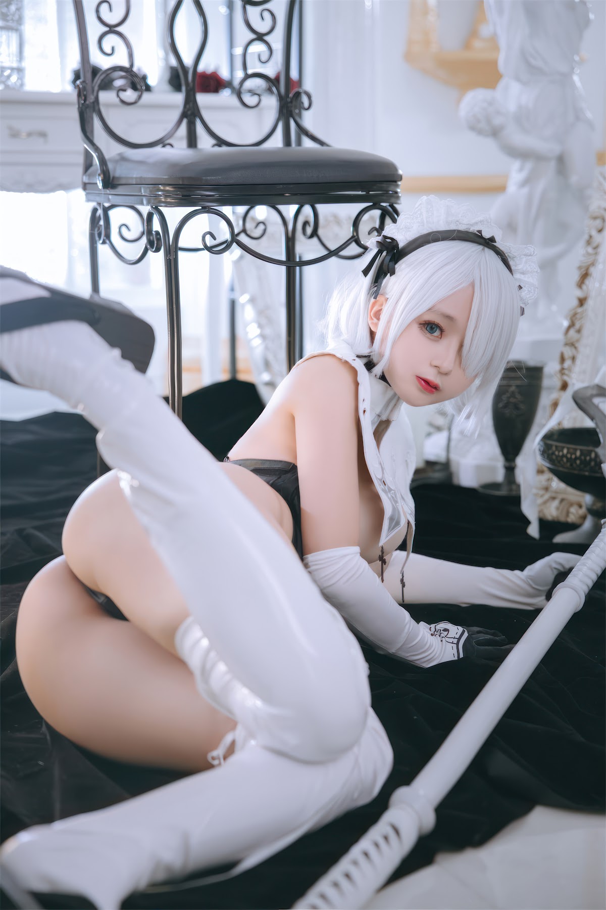 Coser@日奈娇 – 2B奶盖女仆 - P56