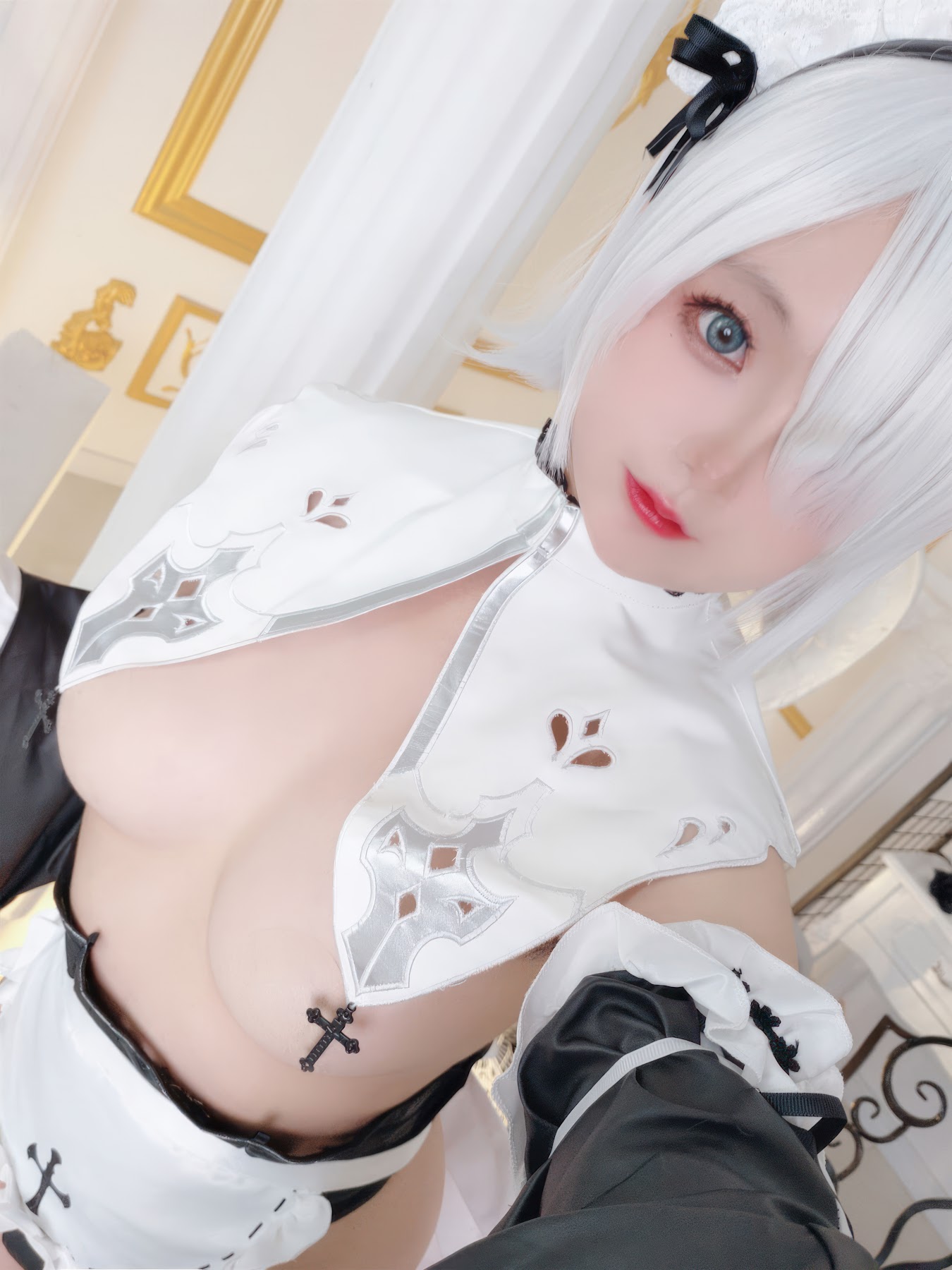 Coser@日奈娇 – 2B奶盖女仆 - P59