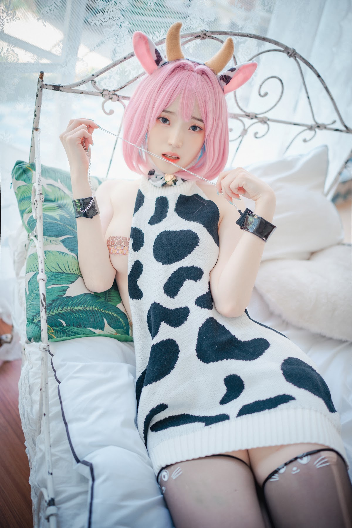DJAWA Photo – Bambi (밤비) – Riamu’s Celebrating the Year of the Cow - P31