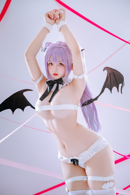 Coser@日奈娇 – 伊芙夏娃