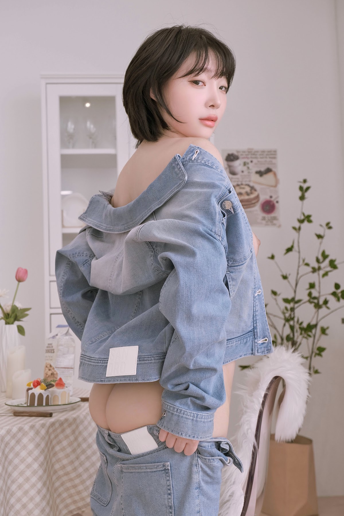 Kang In-kyung (강인경) – Y2K - P9