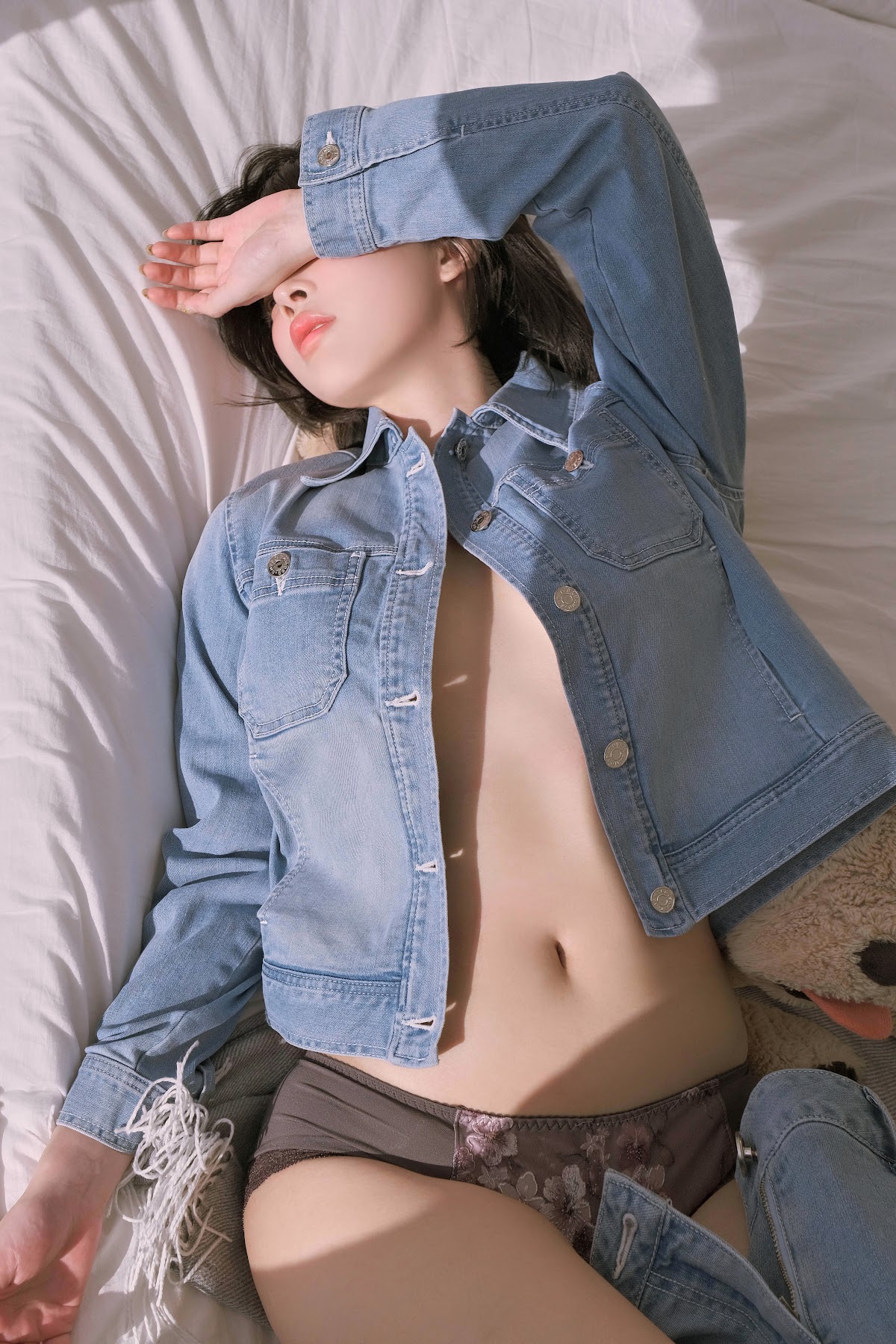 Kang In-kyung (강인경) – Y2K - P7