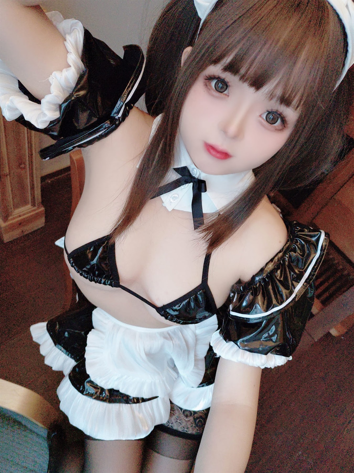 Coser@日奈娇 – 皮质女仆 - P67