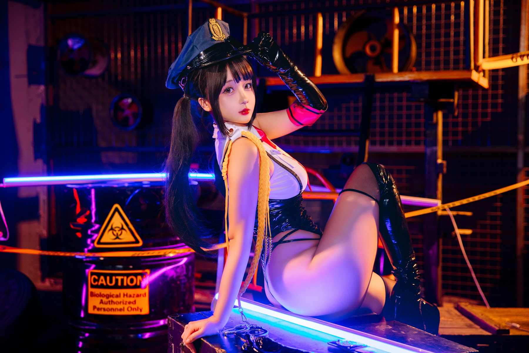 Coser@日奈娇 – 实习女警 - P67