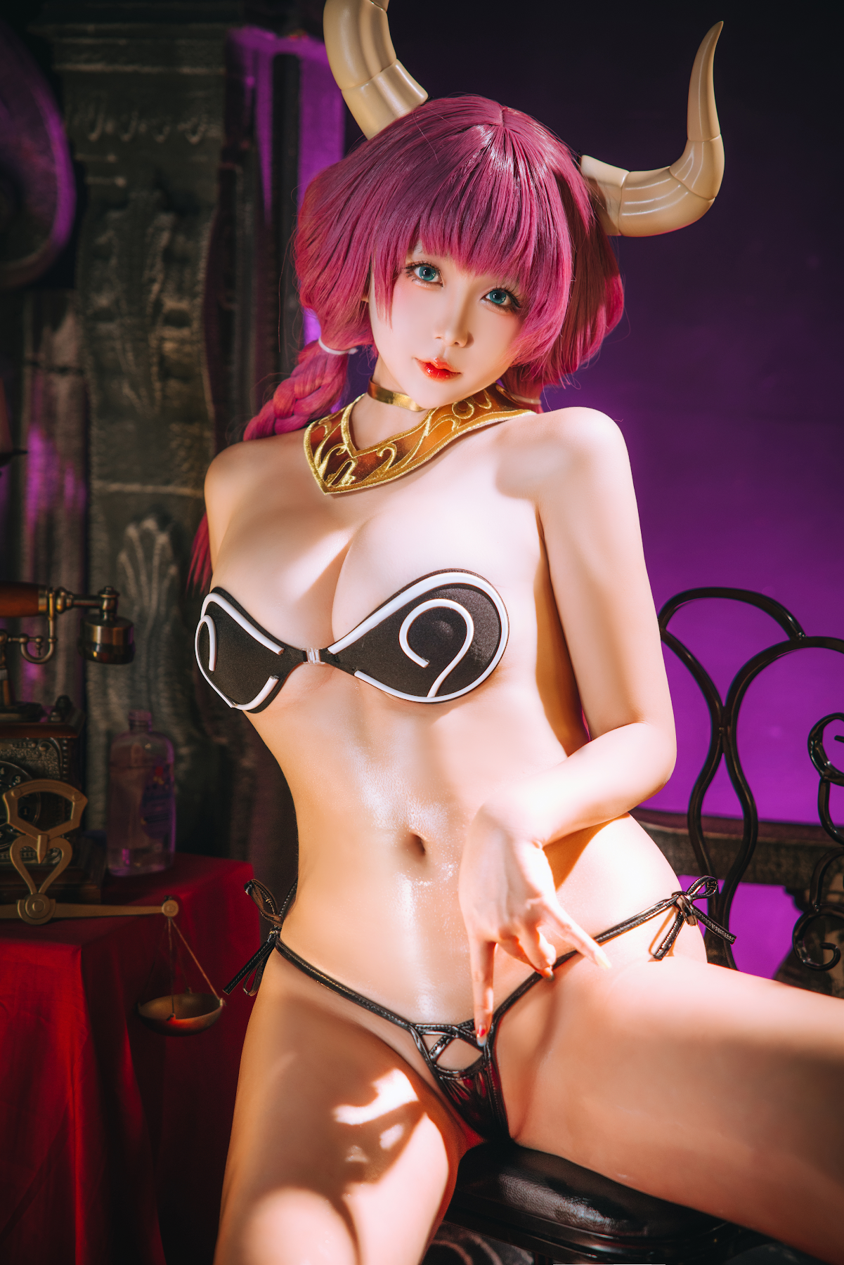 Coser@日奈娇 – 断头台阿乌拉 - P36