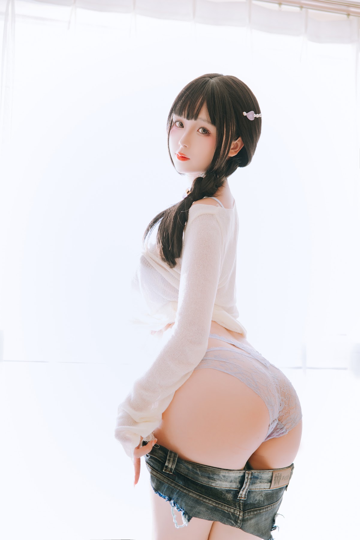 Coser@日奈娇 – 牛仔裤人妻 - P59
