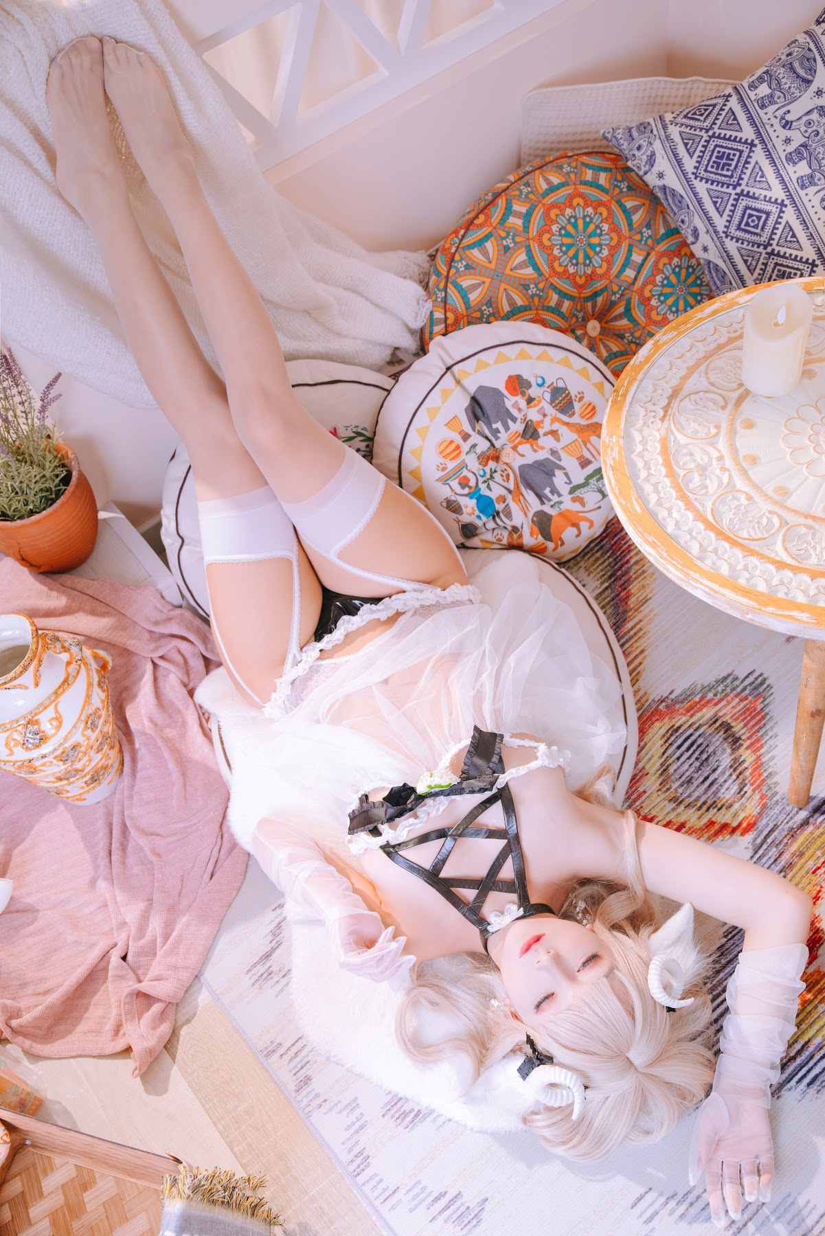 Coser@日奈娇 – 白小绵羊 - P38