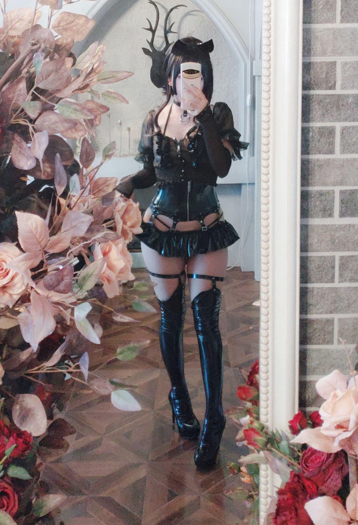 Coser@日奈娇 – 皮衣系列 猫猫领域 - P118
