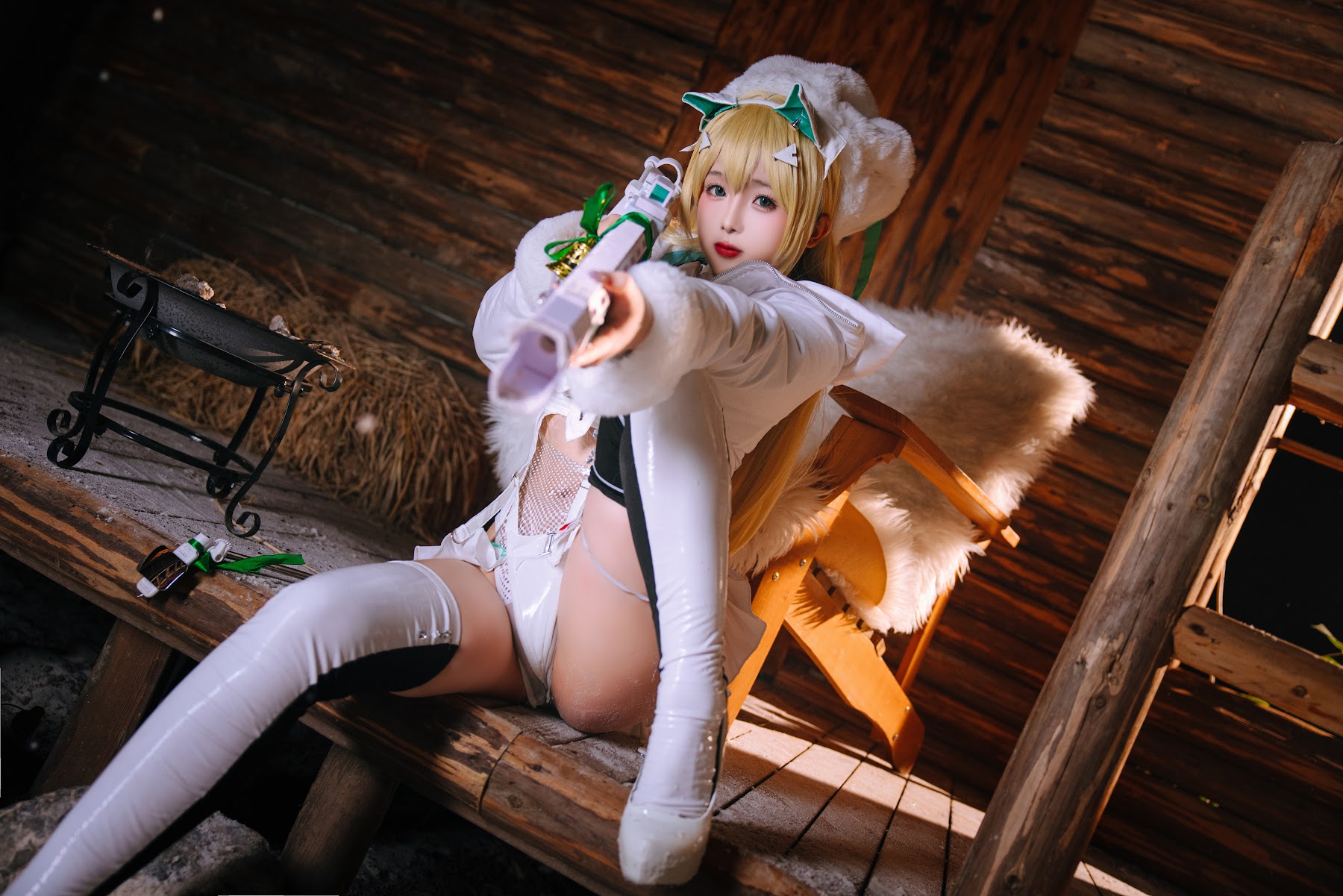 Coser@日奈娇 – 胜利女神 妮姬露菲 - P9