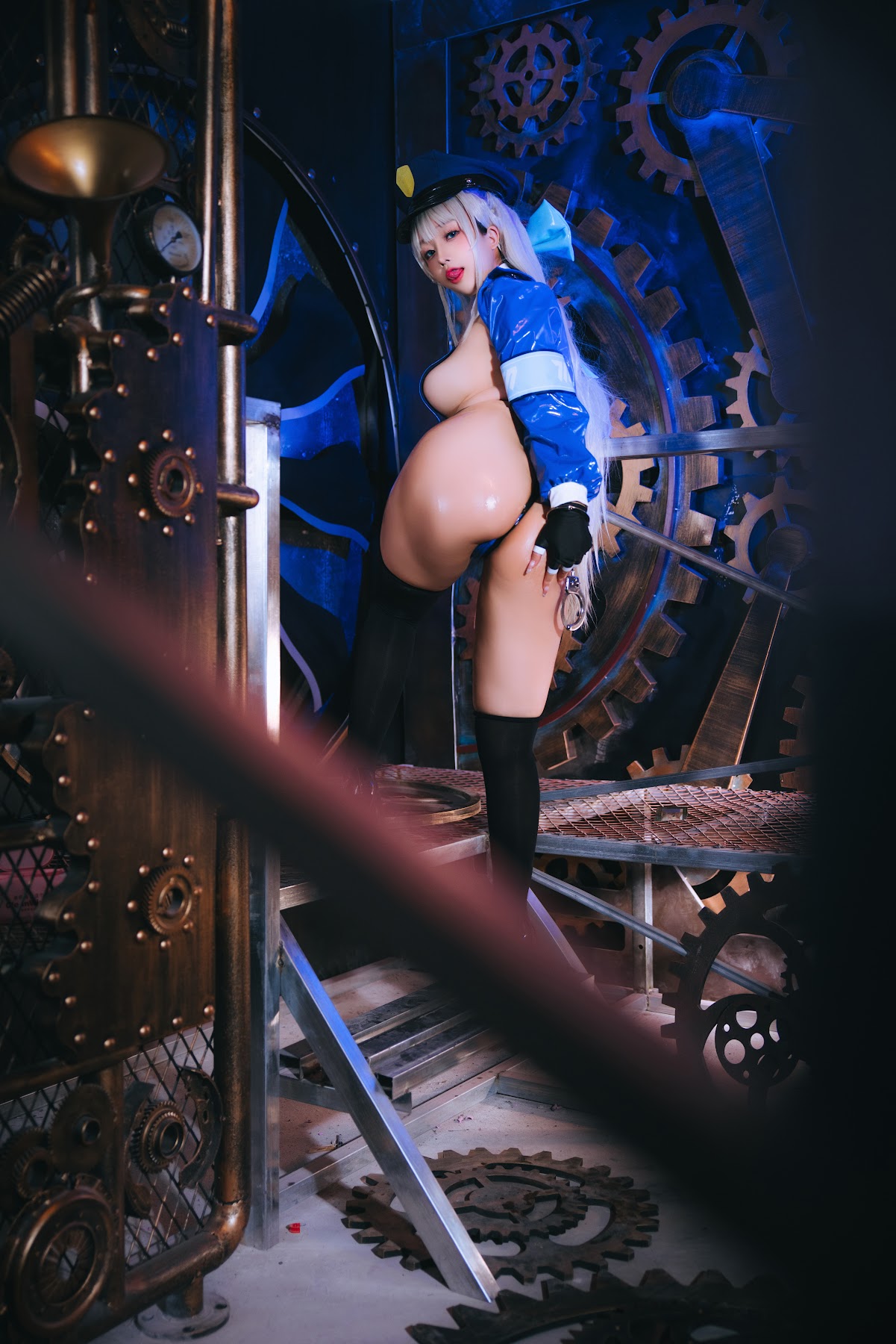 Coser@日奈娇 – 飞鸟马时女警 - P34