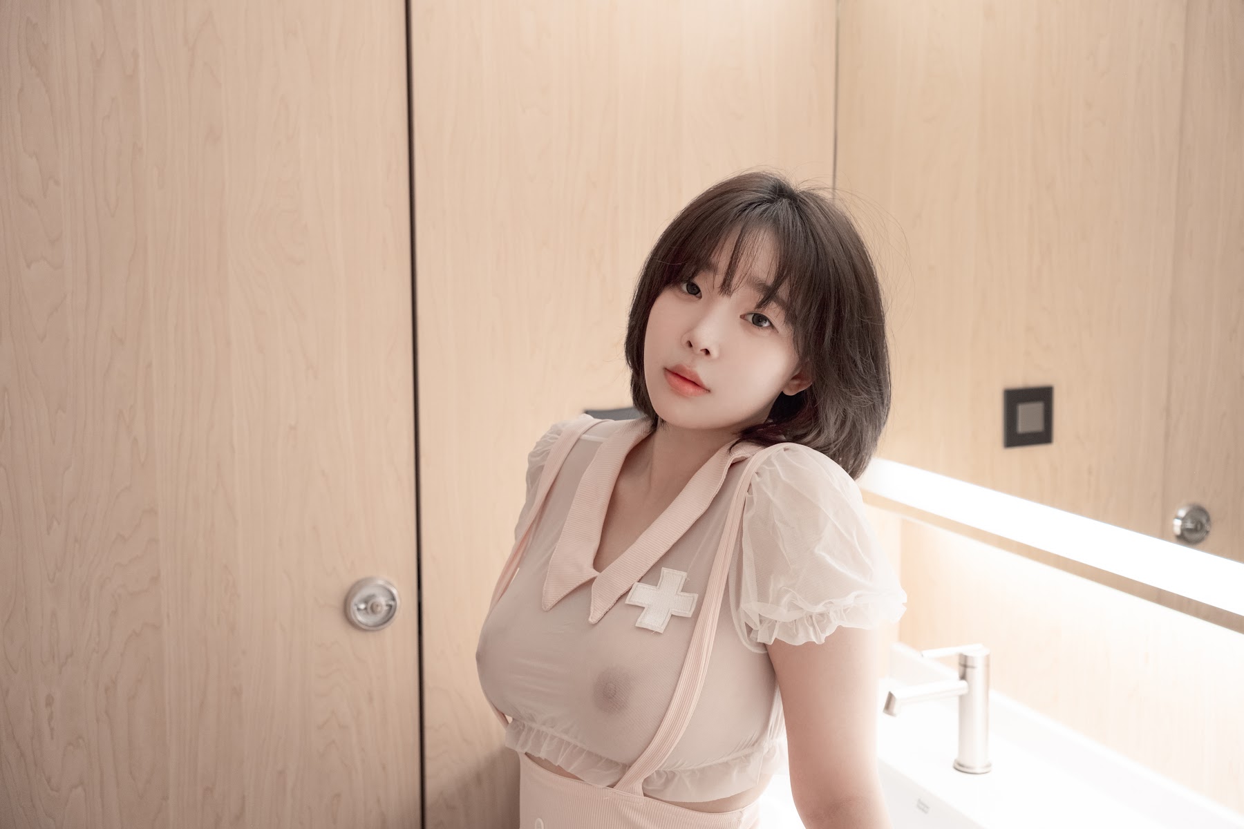 Kang In-kyung (강인경) – Private Nurse - P27
