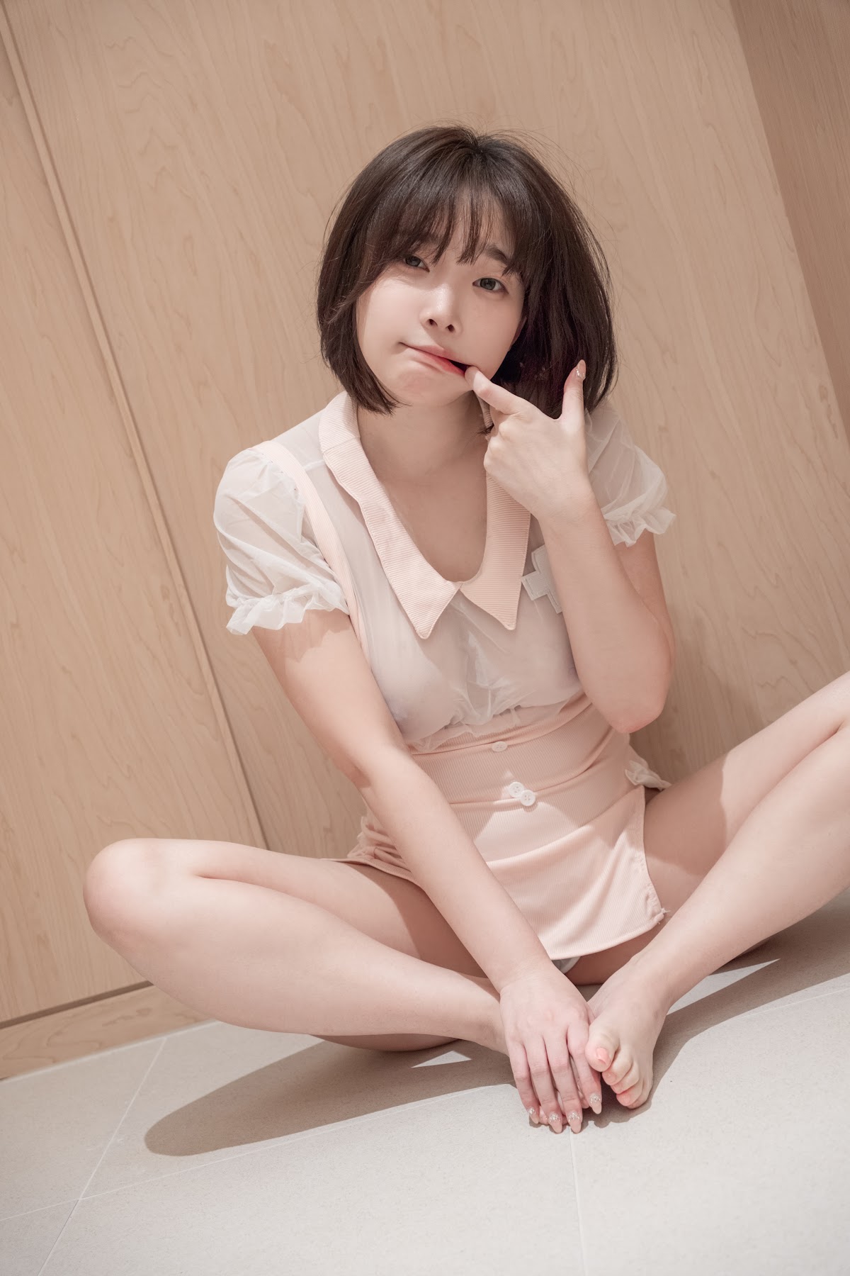 Kang In-kyung (강인경) – Private Nurse - P32