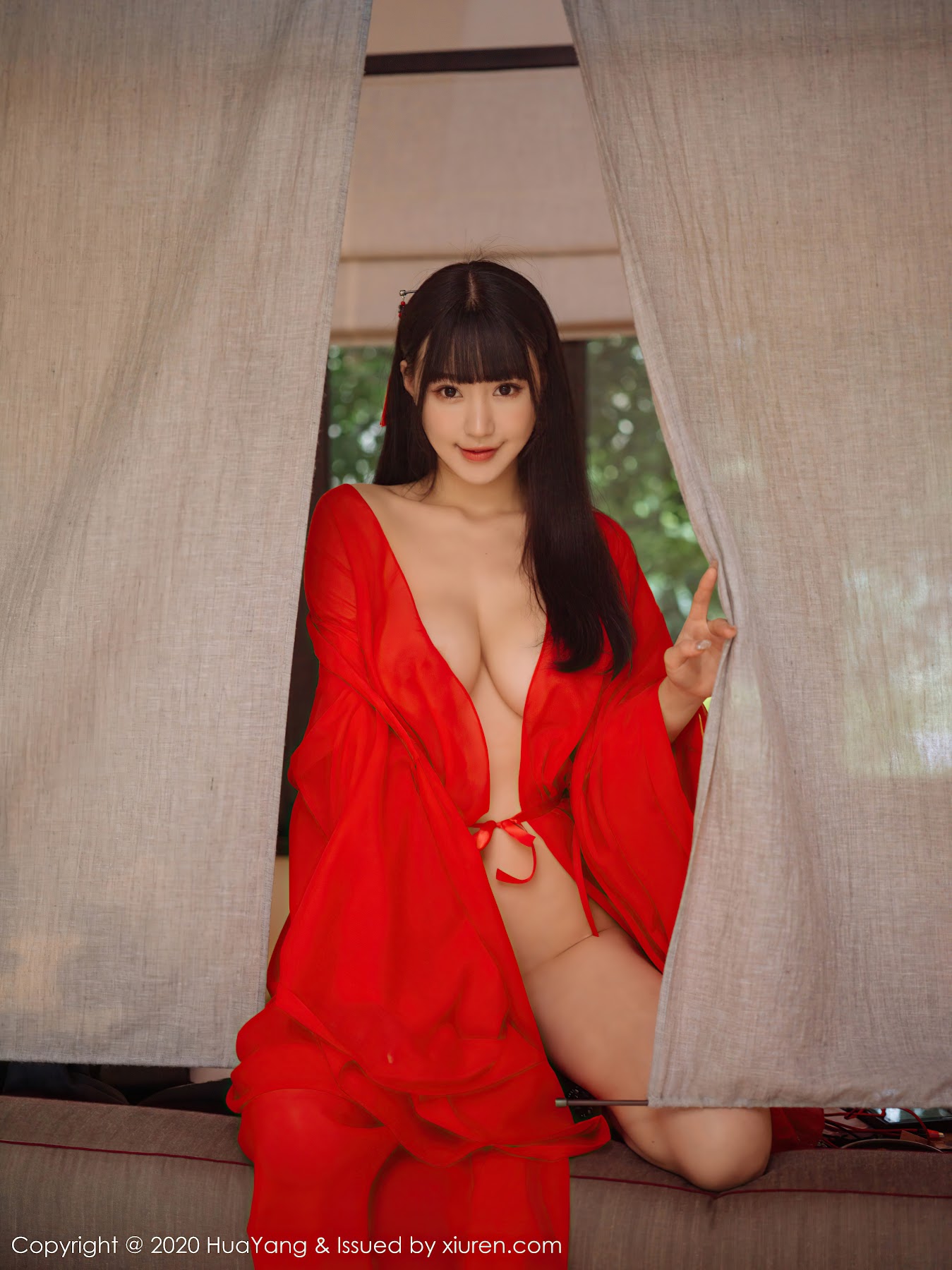 HuaYang Vol.310 Zhu Ke Er (朱可儿Flower) - P15