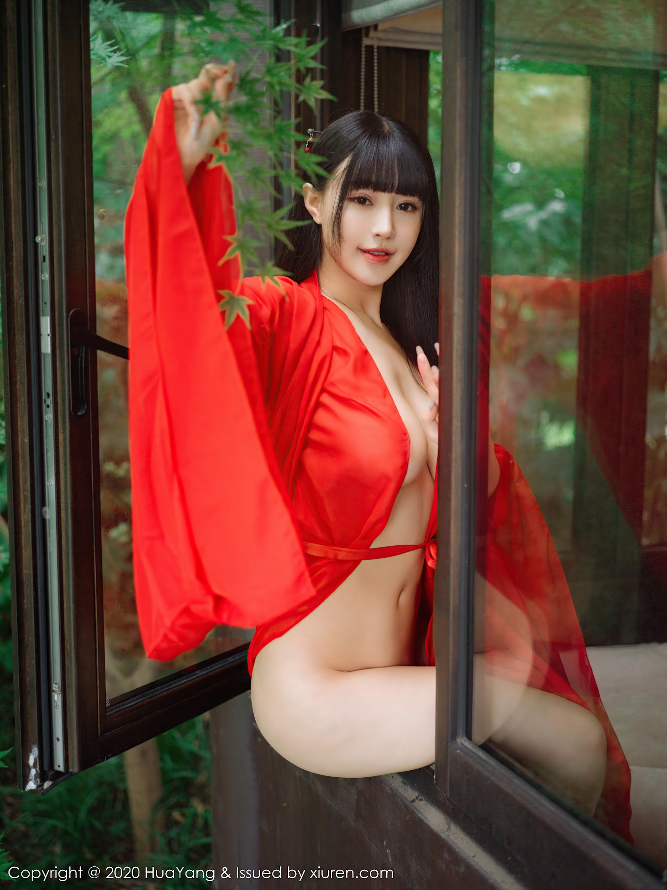 HuaYang Vol.310 Zhu Ke Er (朱可儿Flower) - P3