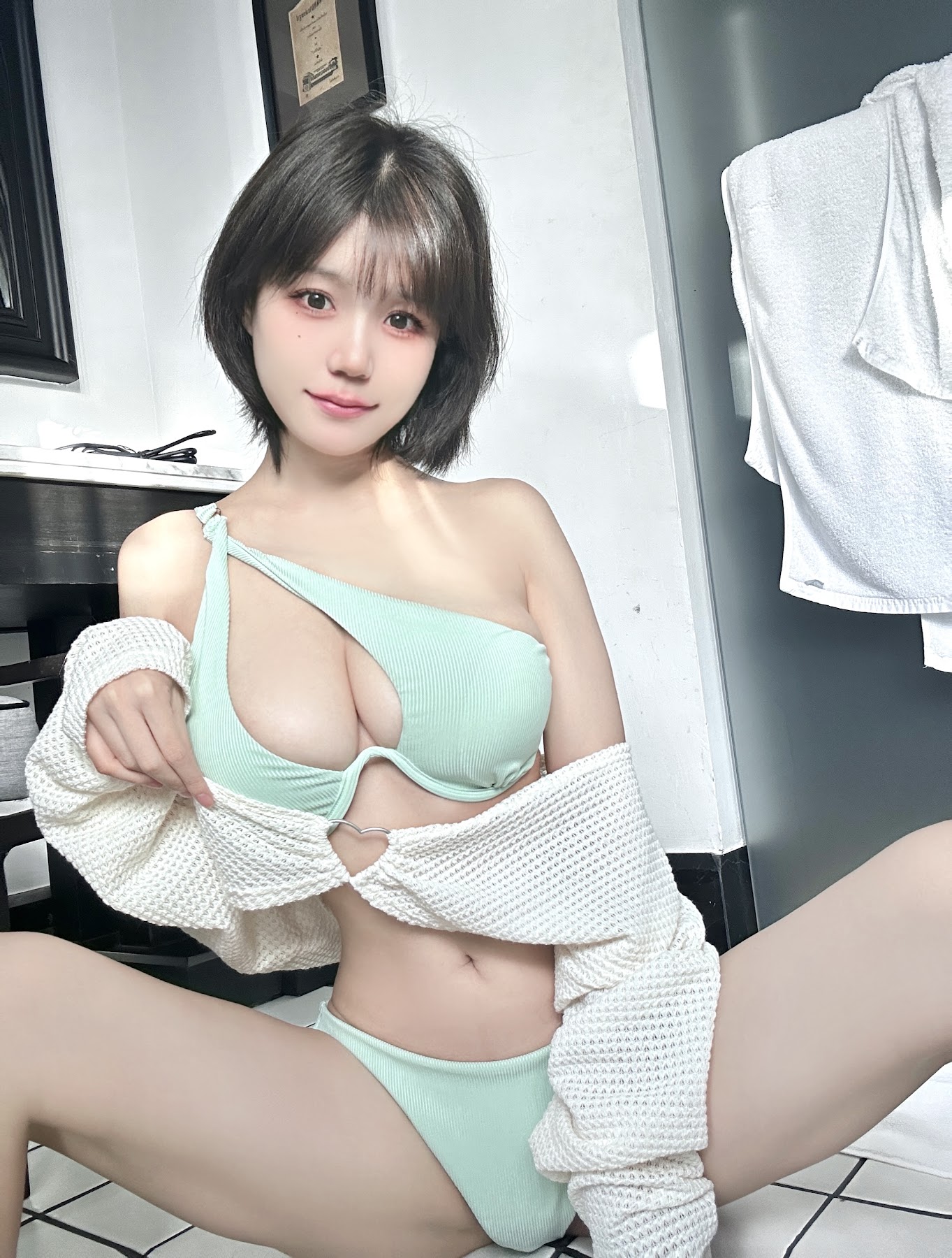 Coser@小仓千代w – Fantia Sep 2023 - P31