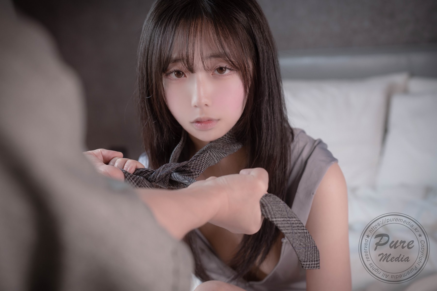 Pure Media Vol.294 Hina (히나) – Secret Meeting - P148