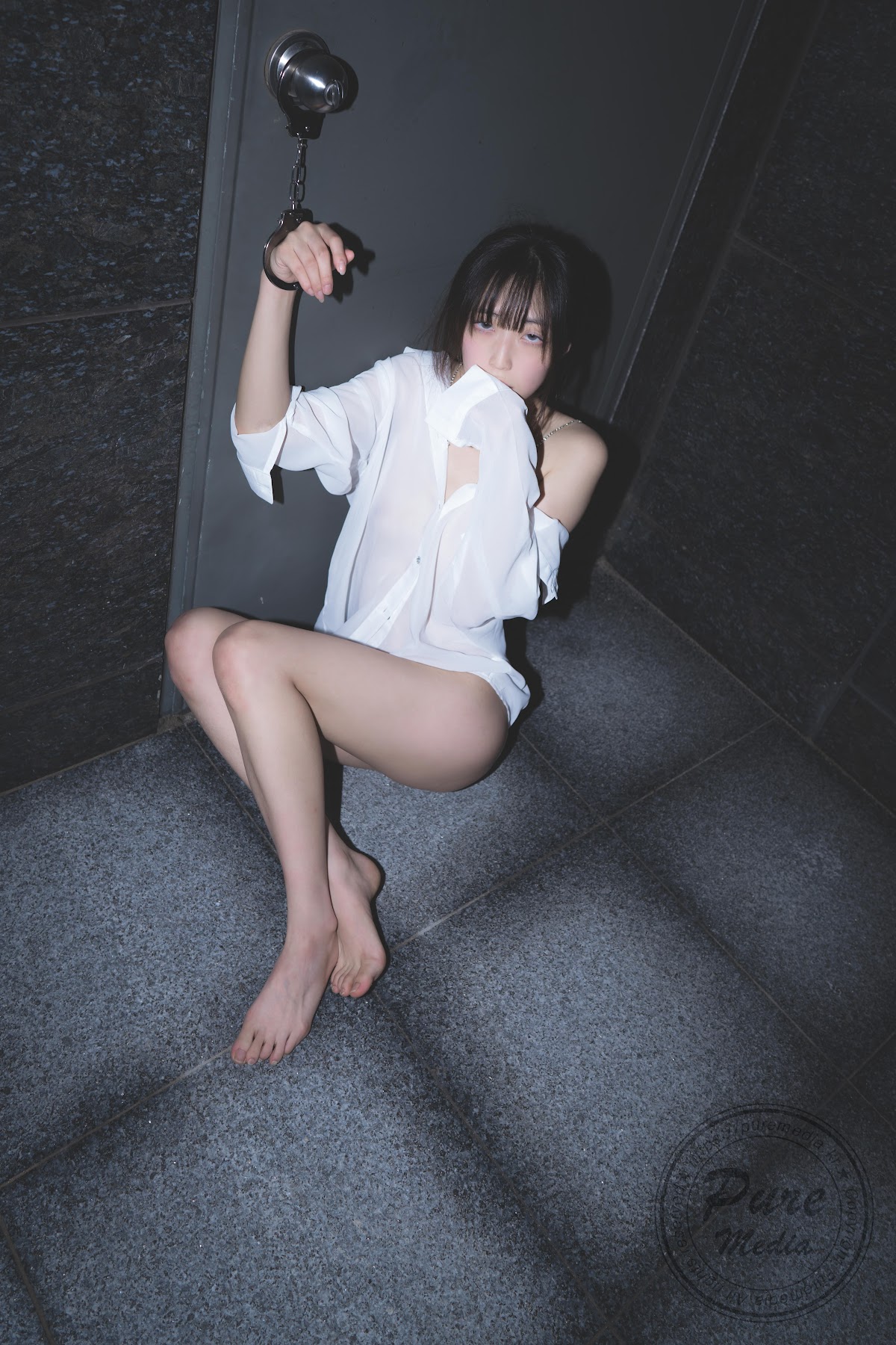 Pure Media Vol.250 Hina (히나) – The Raped Influencer Girl - P197