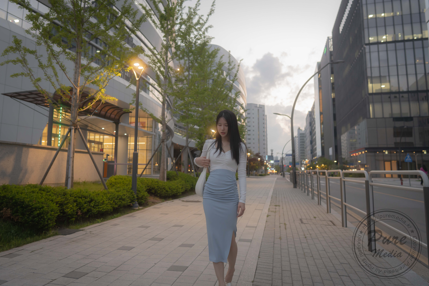 Pure Media Vol.244 Yeha (예하) – Kidnapped Basement Office Girl - P16