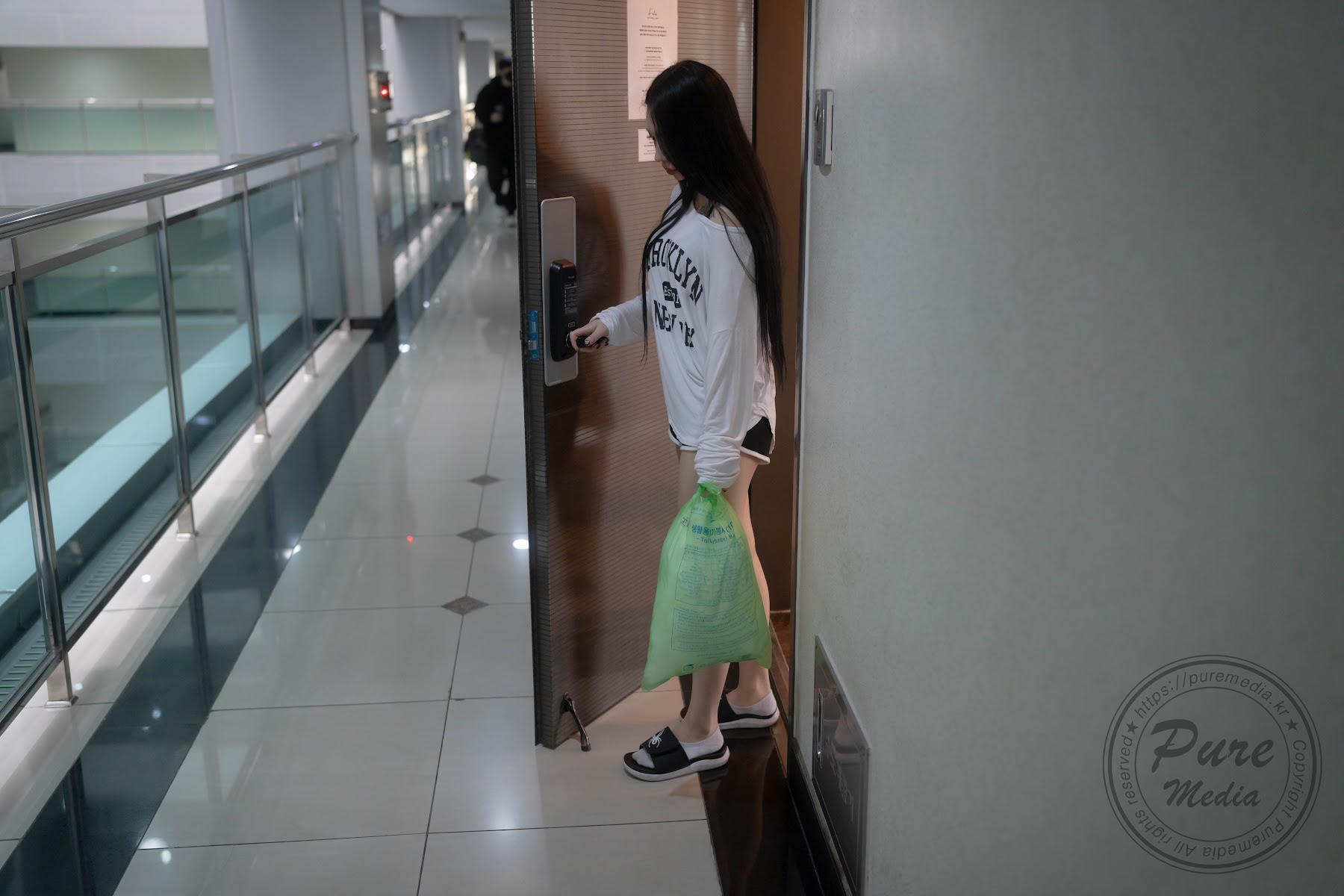 Pure Media Vol.231 Yeon Hwa (연화) – Visit The Girl Next Door - P1
