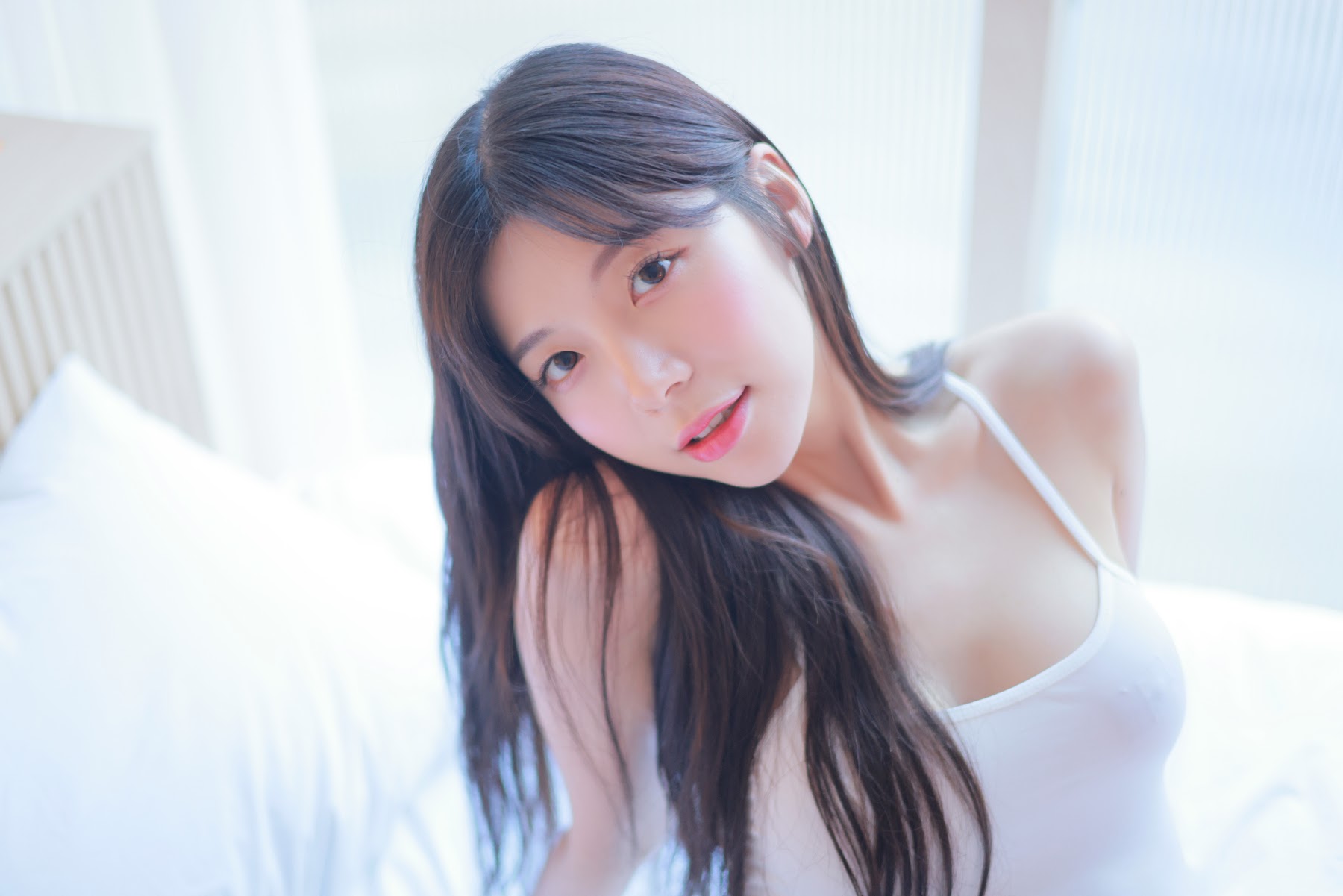 쏘블리 (@leeesovely) – Apr 2023 - P125