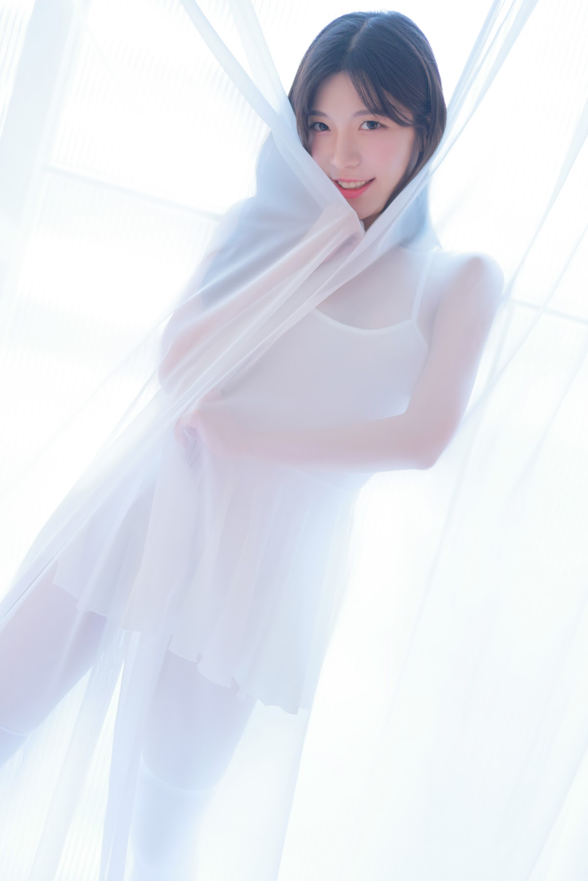 쏘블리 (@leeesovely) – Apr 2023 - P147