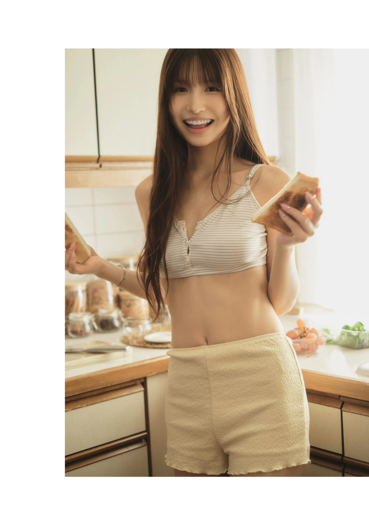 Momo Sakura 桜空もも, 写真集 「Trance Retinal とられち」 Set.03 - P24