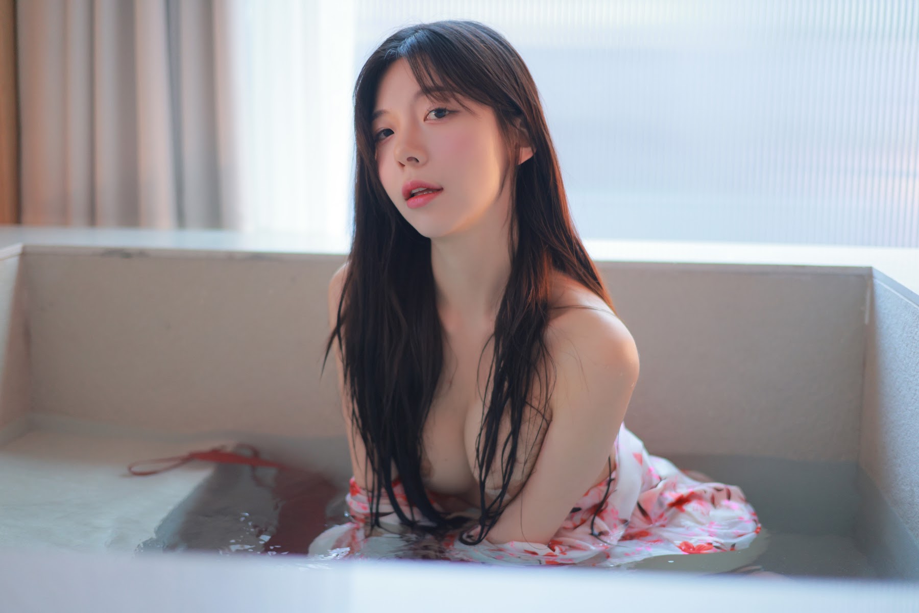 쏘블리 (@leeesovely) – Sakura - P256