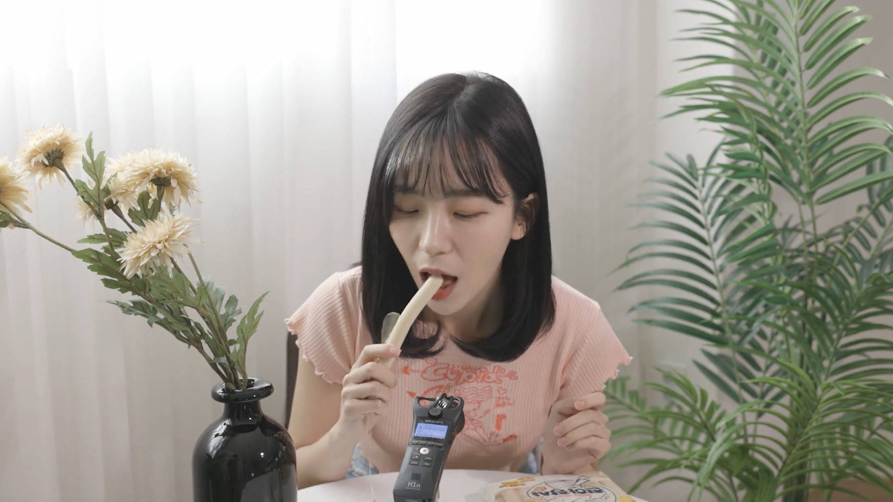 쏘블리 (@leeesovely) – ASMR Videos - P5