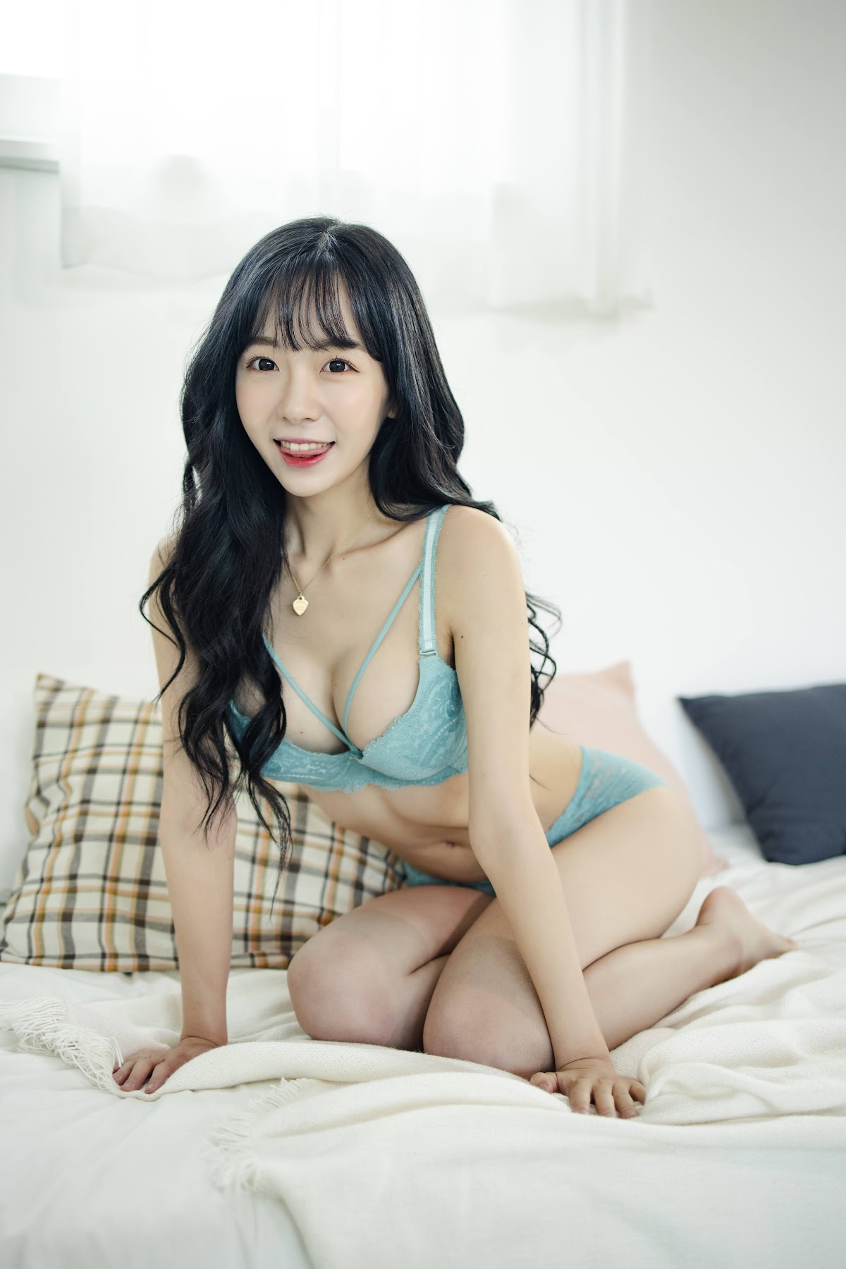 쏘블리 (@leeesovely) – HAPPY BIRTHDAY - P99