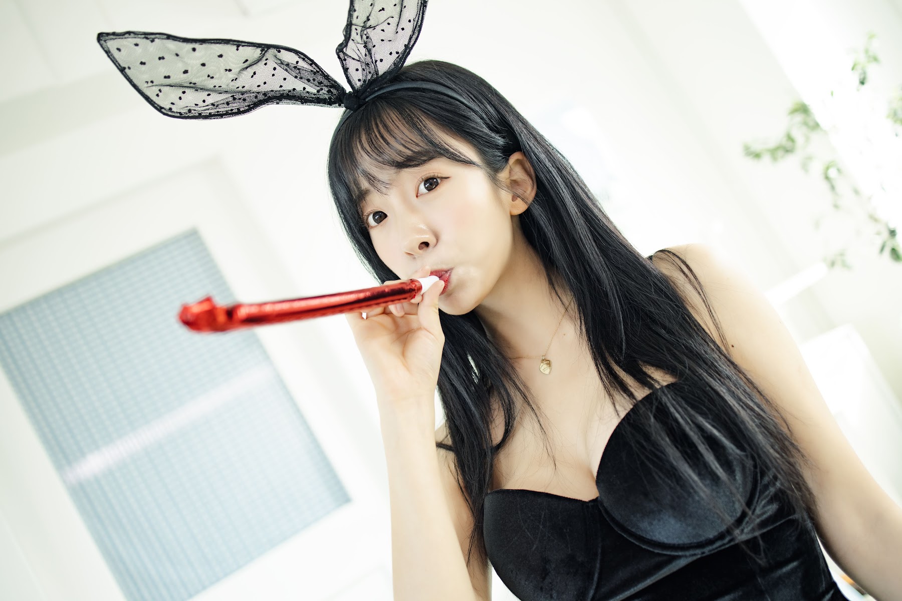 쏘블리 (@leeesovely) – HAPPY BIRTHDAY - P53